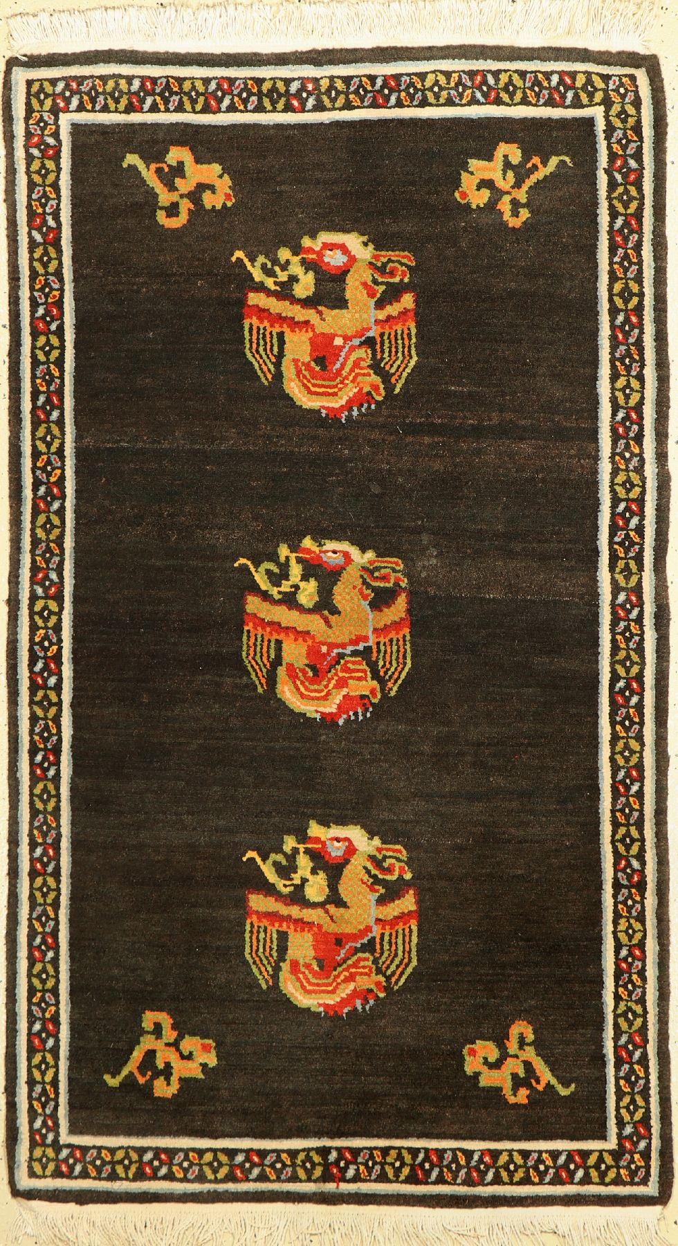 Nepal alt, (Phönix Motiven), ca. 60 Jahre, Wolle auf Baumwolle, ca. 155 x 90 cm, EHZ: 2