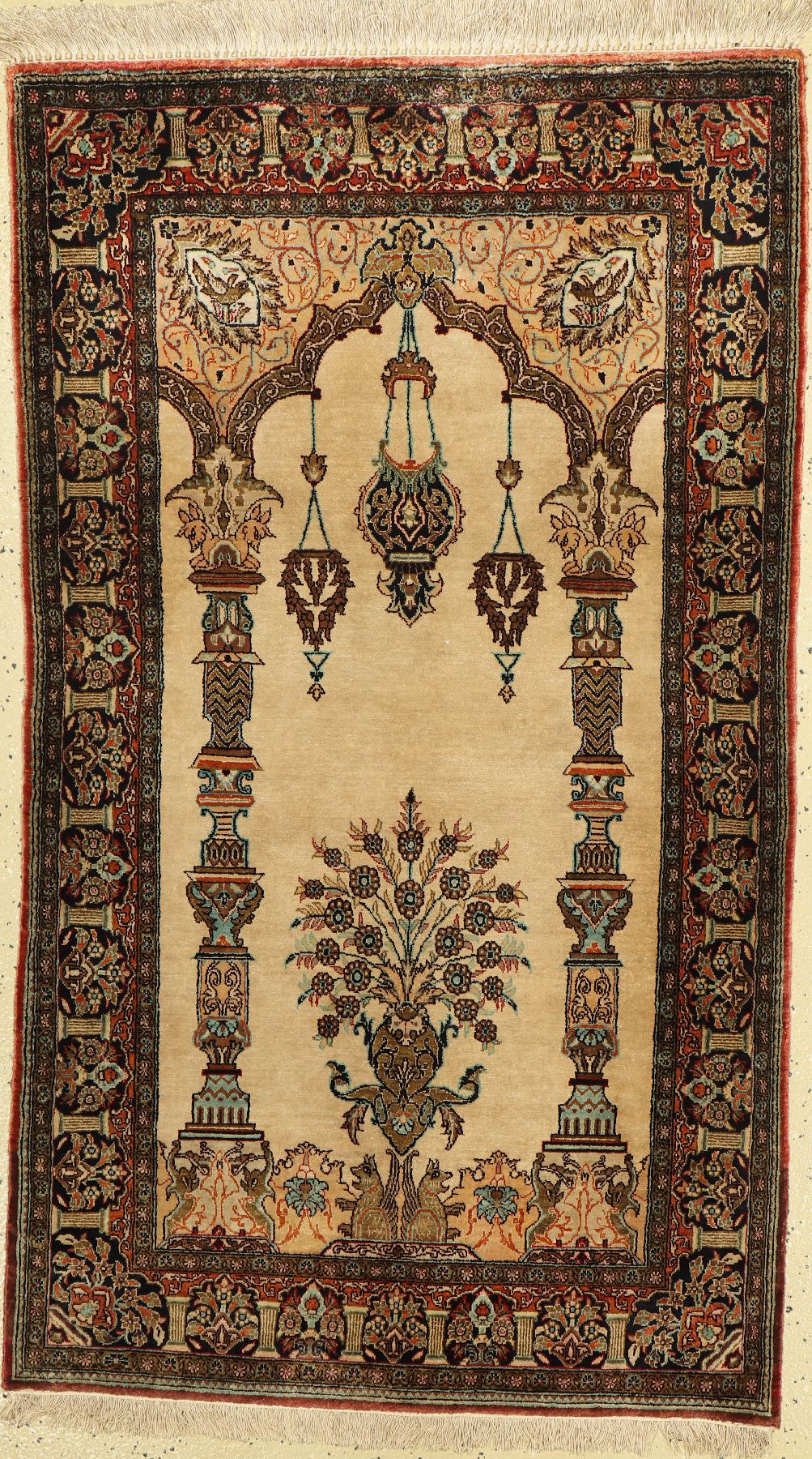 Ghom Seide alt, Persien, ca. 60 Jahre, reine Naturseide, ca. 135 x 79 cm, EHZ: 2
