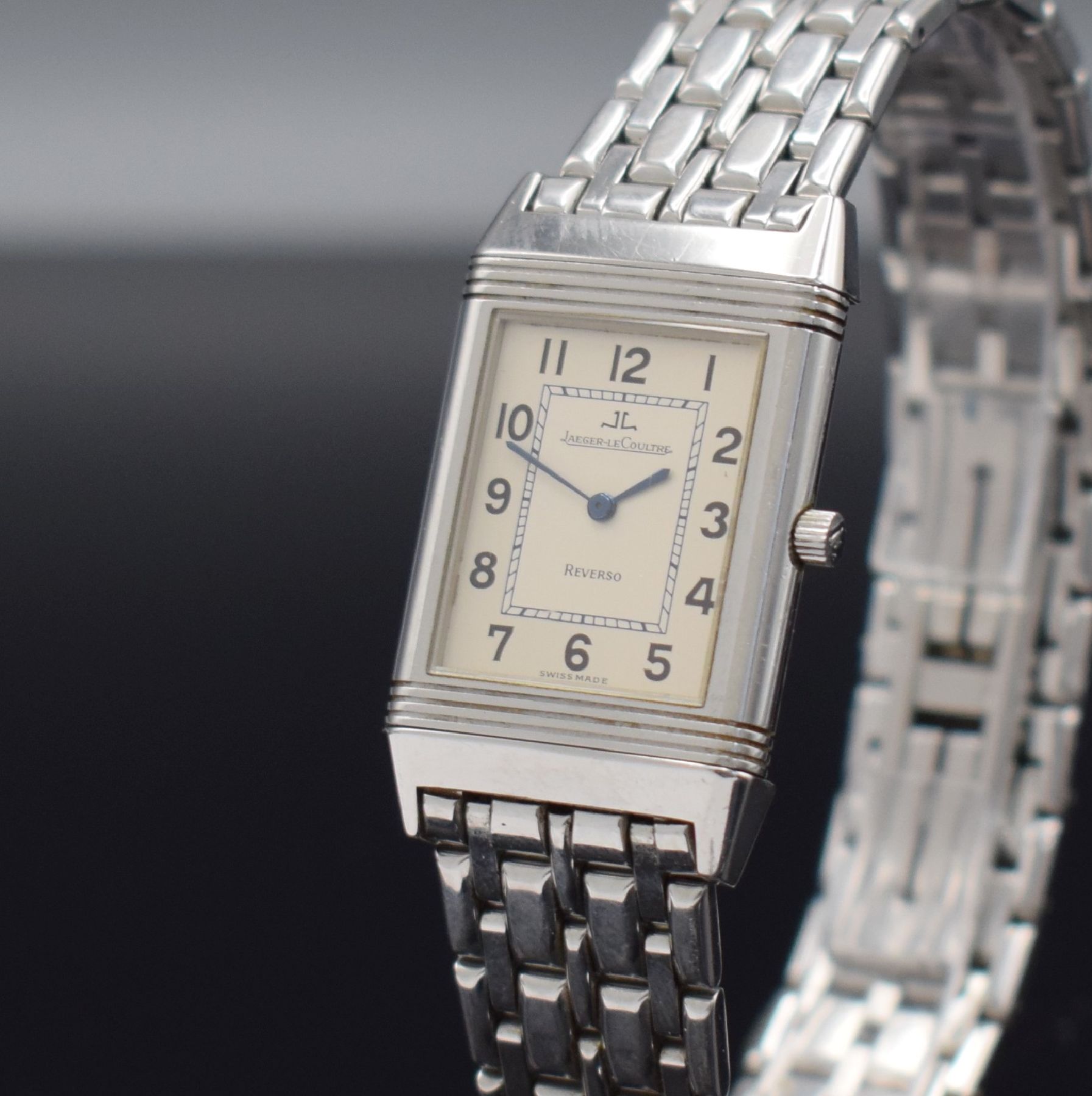 Detail c: Jaeger-LeCoultre Reverso Herrenarmbanduhr in Edelstahl, Schweiz um 2000, quarz, Ref. 250.8.08, Wendegehäuse inkl. orig. Gliederband m. dopp. ...