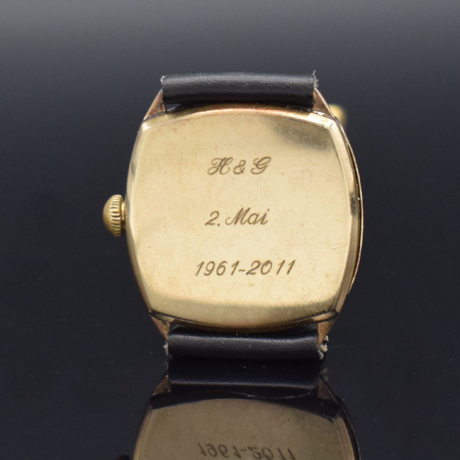 Detail f: CYMA / J. W. BENSON Armbanduhr in GG 375/000, Schweiz f. brit. Markt um 1930, Handaufzug, aufw. Geh. v. F. Borgel m. geschraubter Lünette, weißes ...