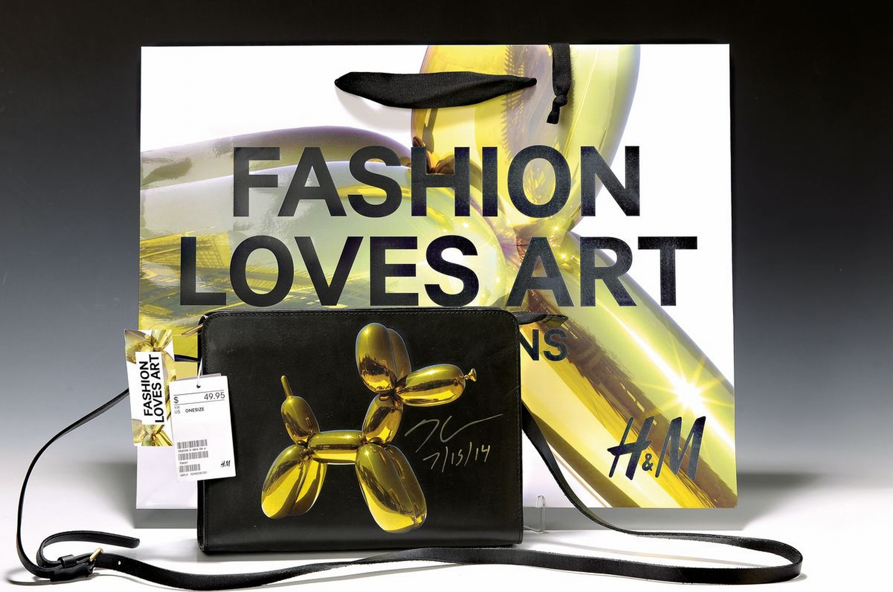 Jeff Koons, geb. 1955, H&M Handtasche "Balloon Dog", inkl. Originaler Papiertragetasche, mit Etikett, erschienen zur Eröffnung des H&M ...