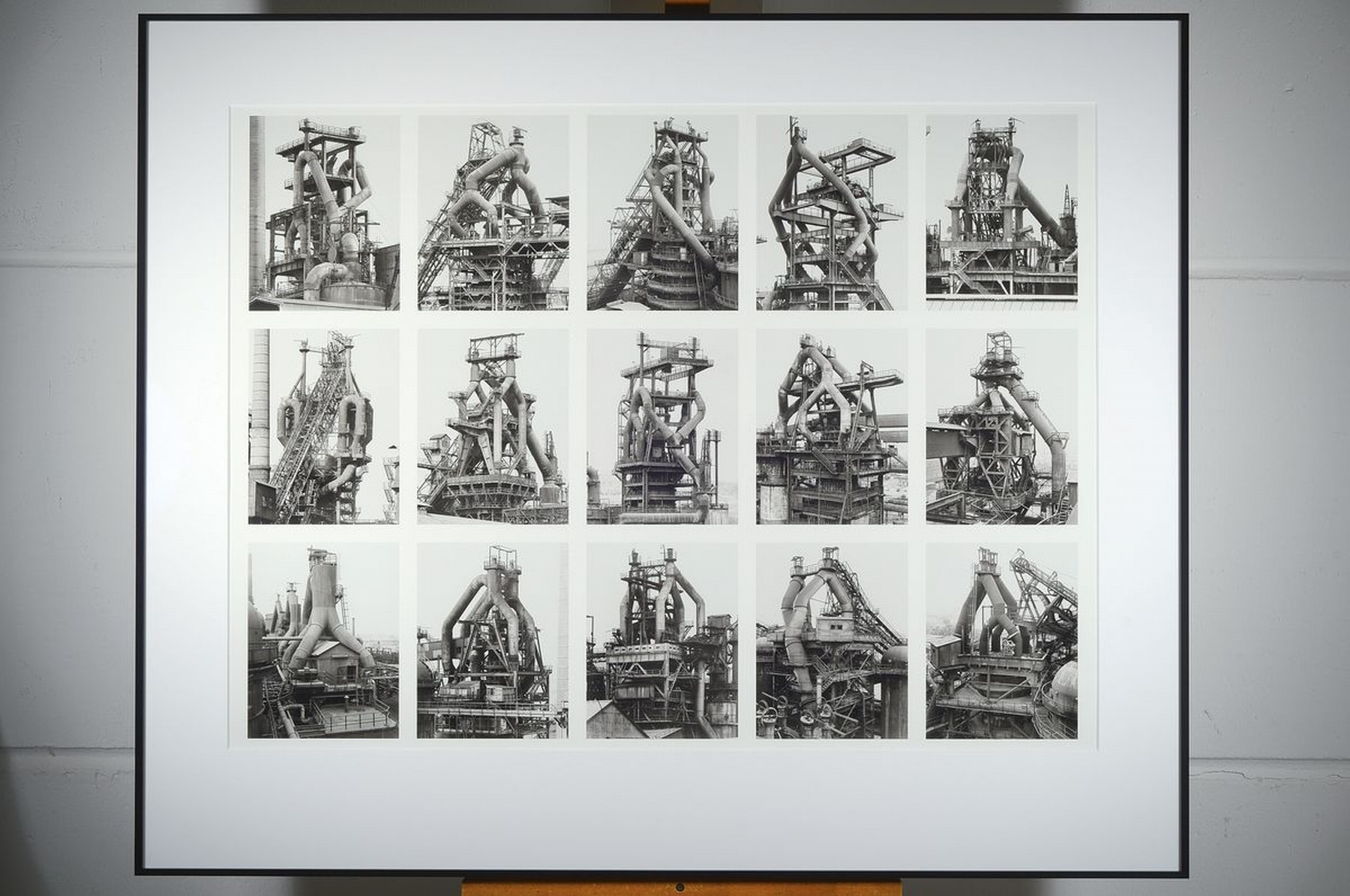 Detail k: Bernd und Hilla Becher, Fotografie, Drucktechnik: hochwertiger Ditone Pigmentdruck auf dickem Fotopapier, rückseitig von Hilla Becher handsigniert: ...