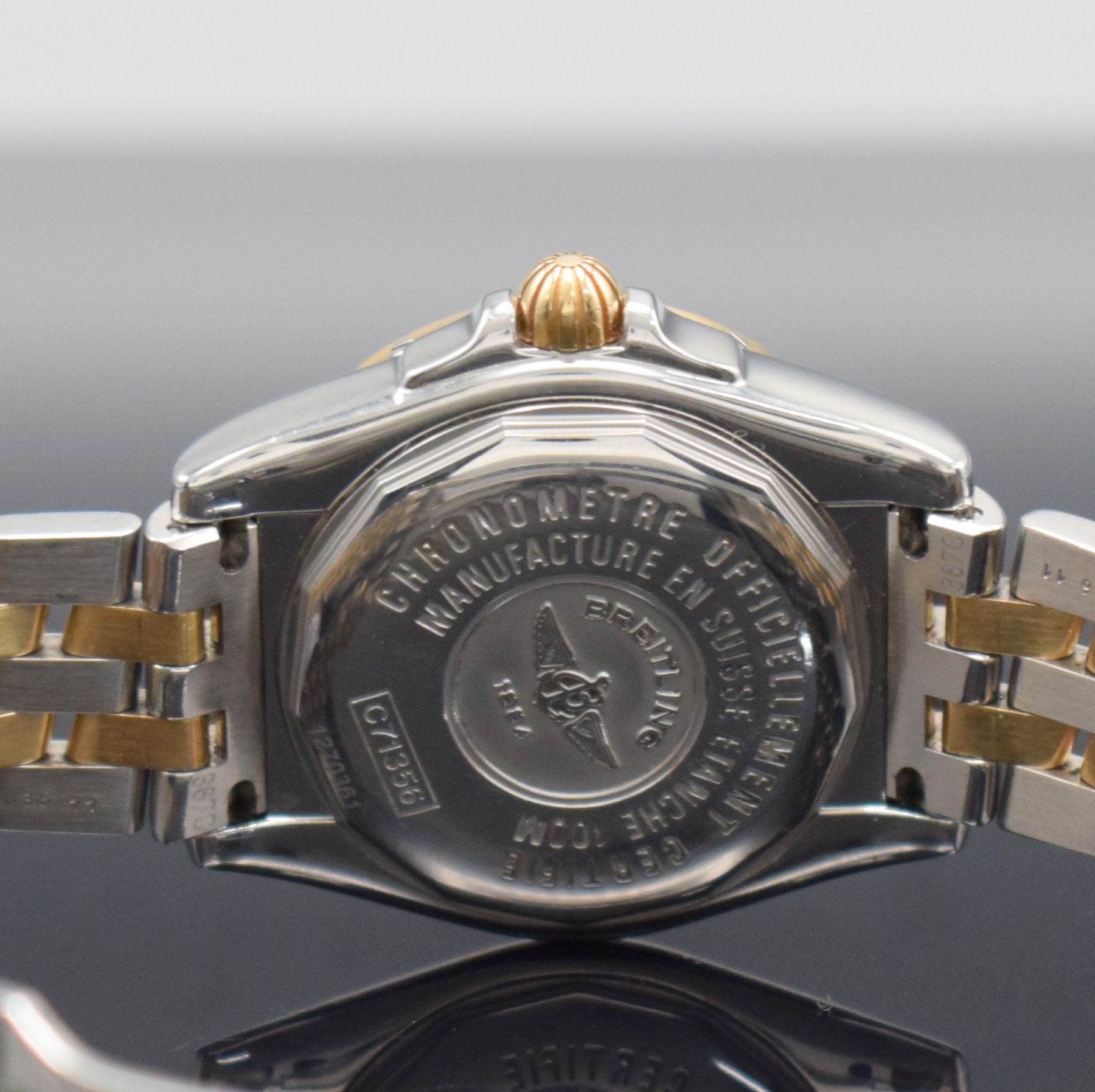 Detail e: BREITLING Galactic 32 Damenarmbanduhr, Schweiz um 2010, quarz, Ref. C71356, Edelstahl/Gold komb., massives Gehäuse, Boden geschr., eins. drehb. ...