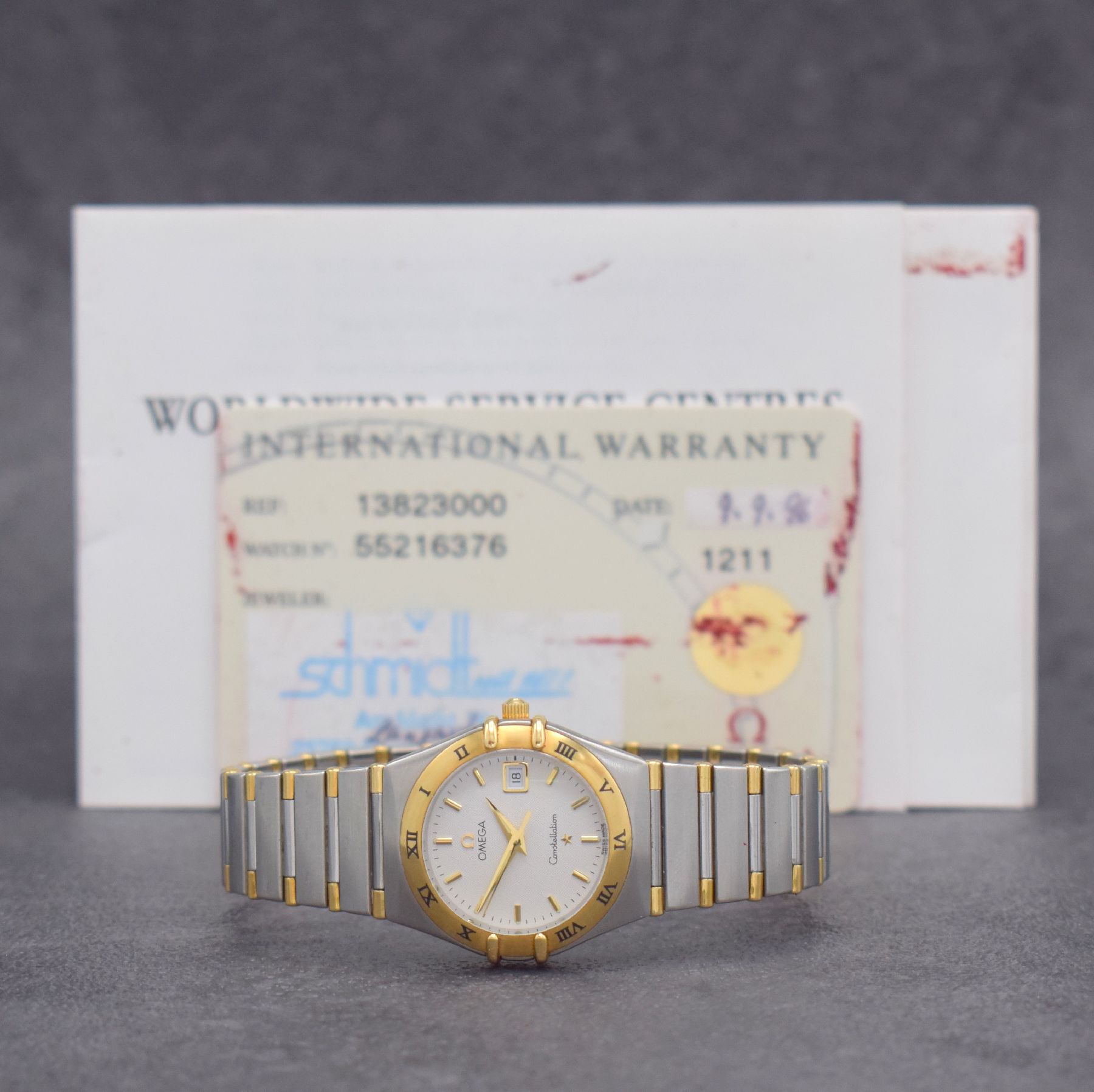 Detail g: OMEGA Constellation Damenarmbanduhr, Schweiz 1996, quarz, Edelstahl/Gold komb., 2-teil. Gehäuse, Boden gedr., Gliederbd. m. Faltschl.,Goldlünette ...