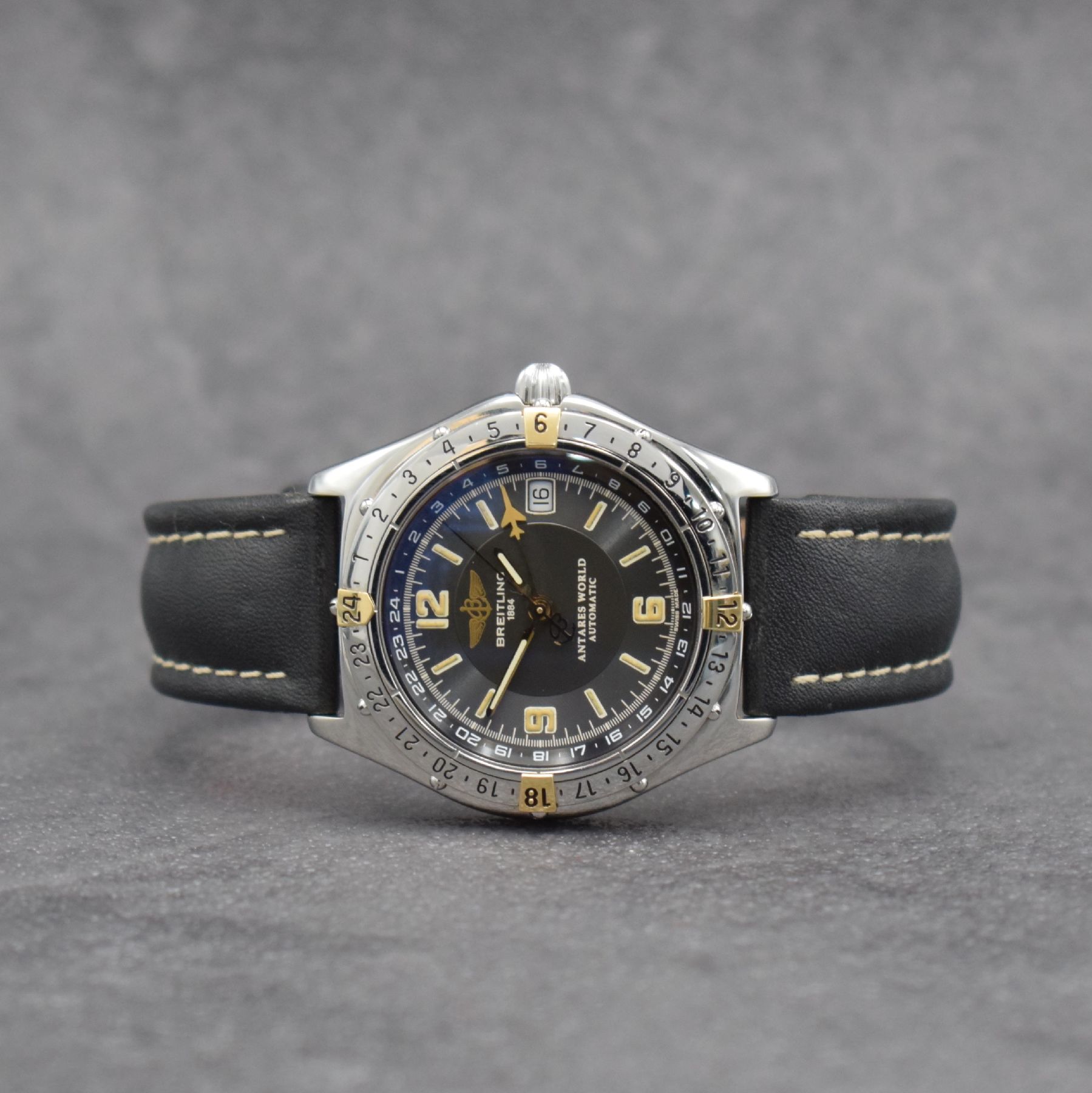 BREITLING Antares World Herrenarmbanduhr mit 2er Zeitzone, Schweiz um 1995, Automatik, Ref. B 32047, verschr. Edelstahlgeh., Lünette m. verg. Reiter ...