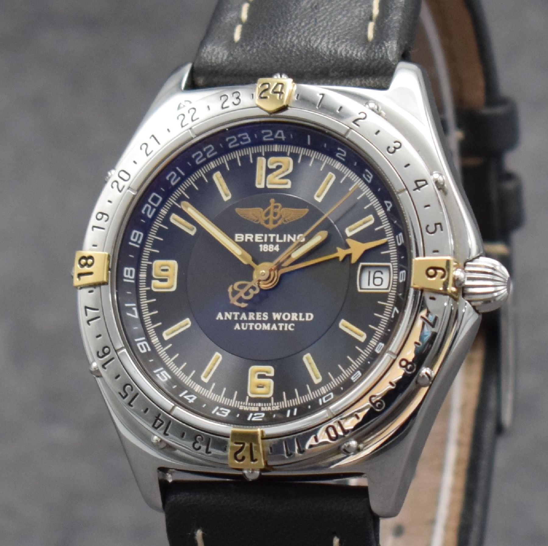Detail c: BREITLING Antares World Herrenarmbanduhr mit 2er Zeitzone, Schweiz um 1995, Automatik, Ref. B 32047, verschr. Edelstahlgeh., Lünette m. verg. Reiter ...