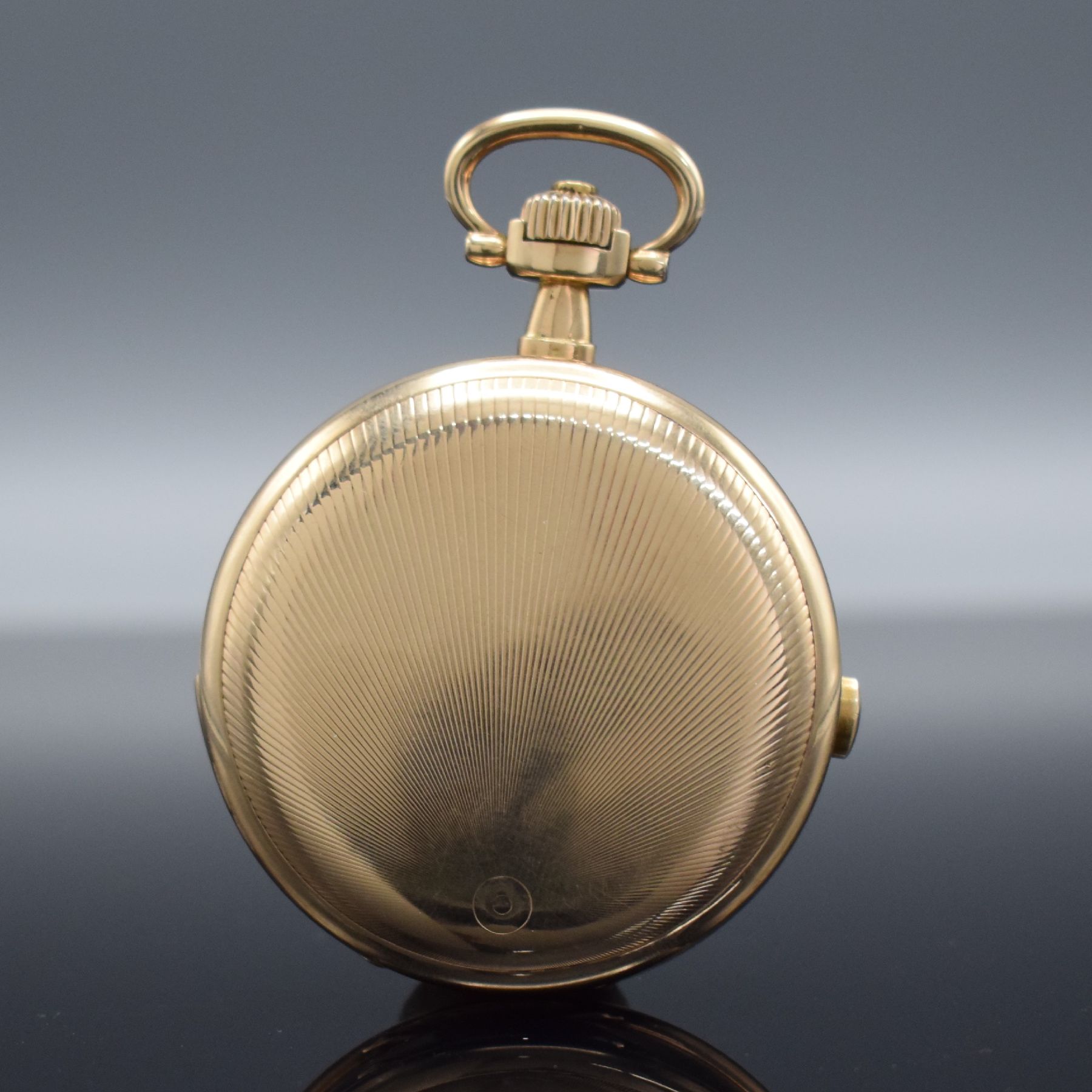 Detail c: Schwere Herrensavonette mit 1/4-Repetition, Vollkalender & Chronograph und prominentem Vorbesitzer in GG 585/000, Schweiz um 1900, Strahlen-guill. ...
