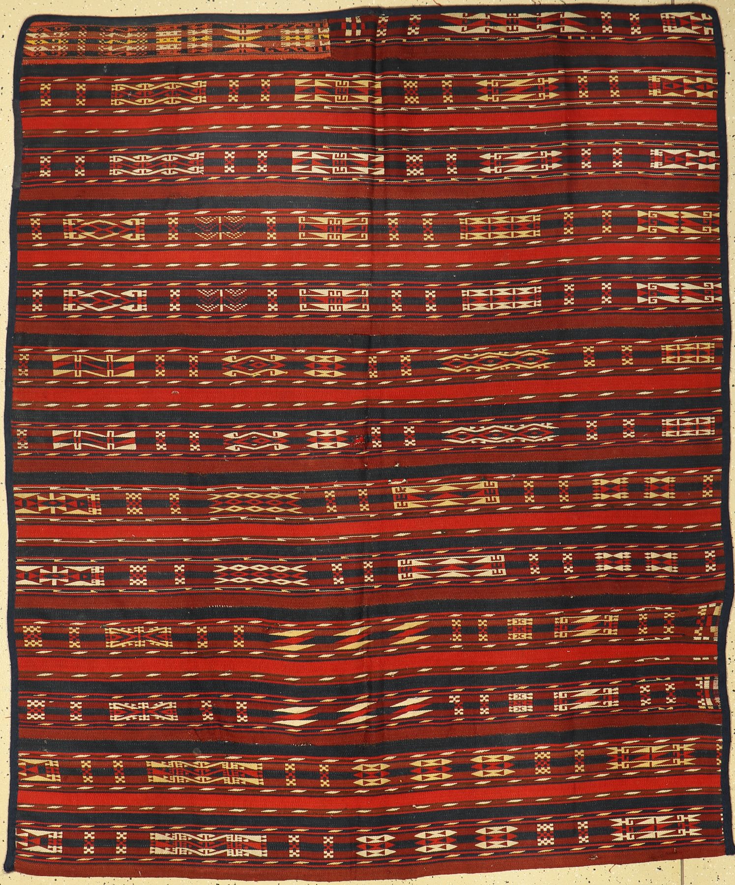Djajim alt Turkmenistan, um 1930, Wolle auf Wolle, ca. 205 x 170 cm, mehrere Bahnen, (paar kleine Löcher)
