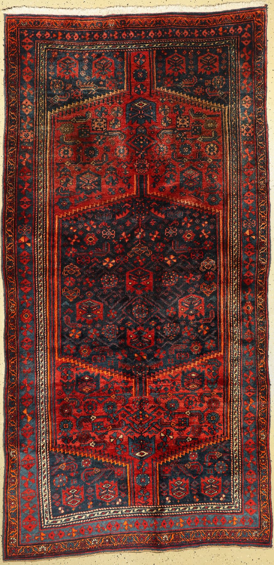 Kordi Bidjar alt, Persien, um 1940, Wolle auf Baumwolle, ca. 263 x 131 cm, EHZ: 2