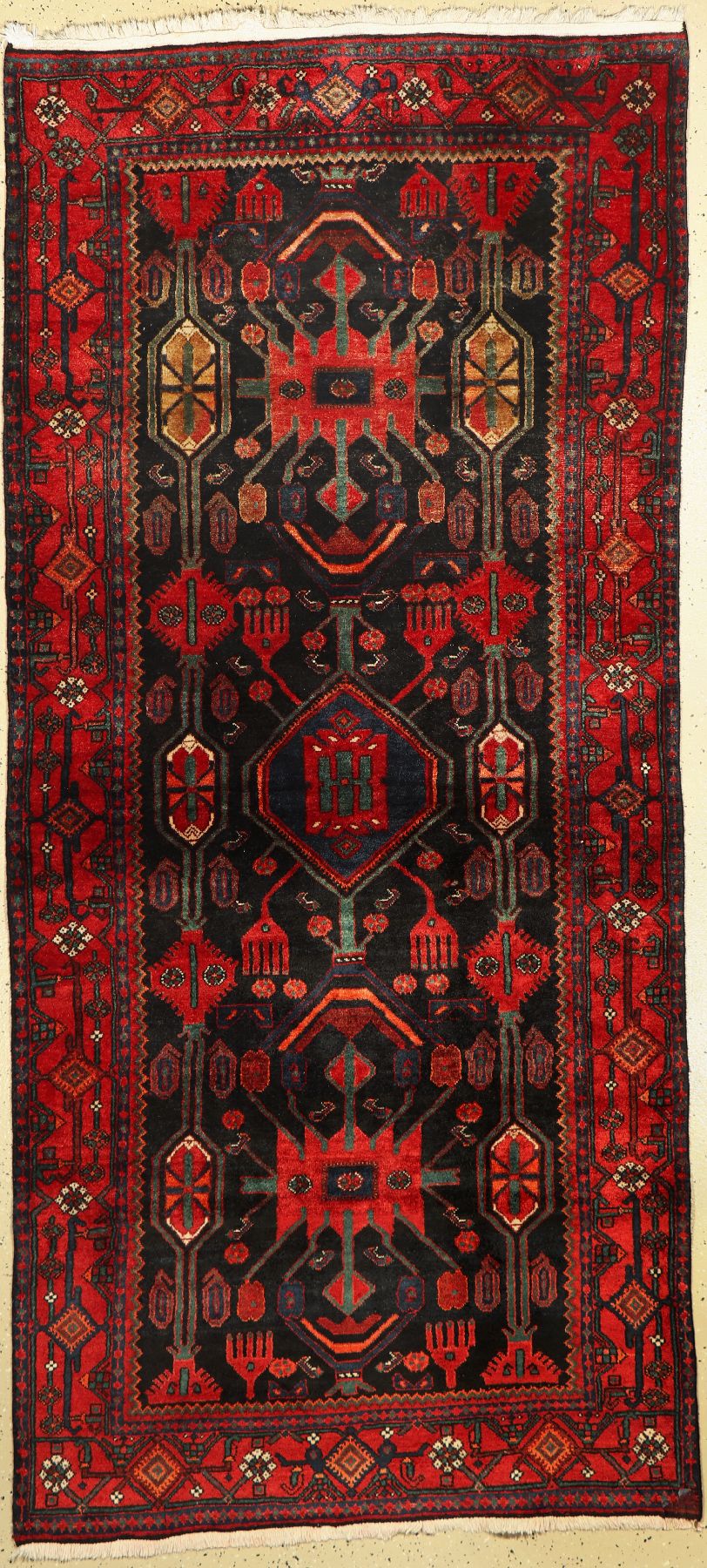 Kordi alt, Persien, um 1950, Wolle auf Baumwolle, ca. 253 x 115 cm, EHZ: 2