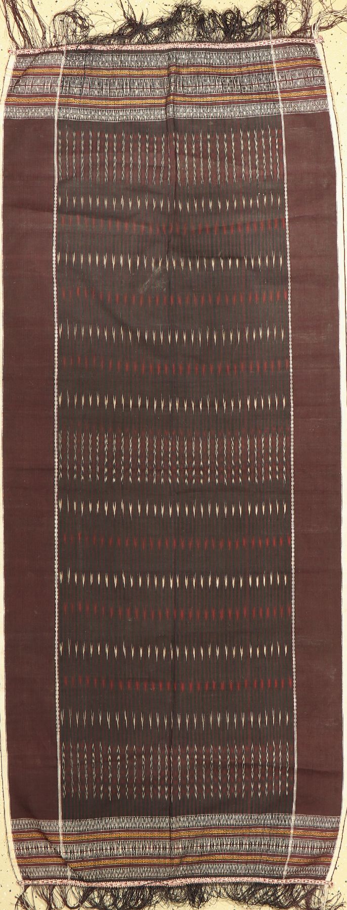 Sumba Ikat alt, Indonesien, um 1950, Baumwolle, ca. 194 x 82 cm, EHZ: 2