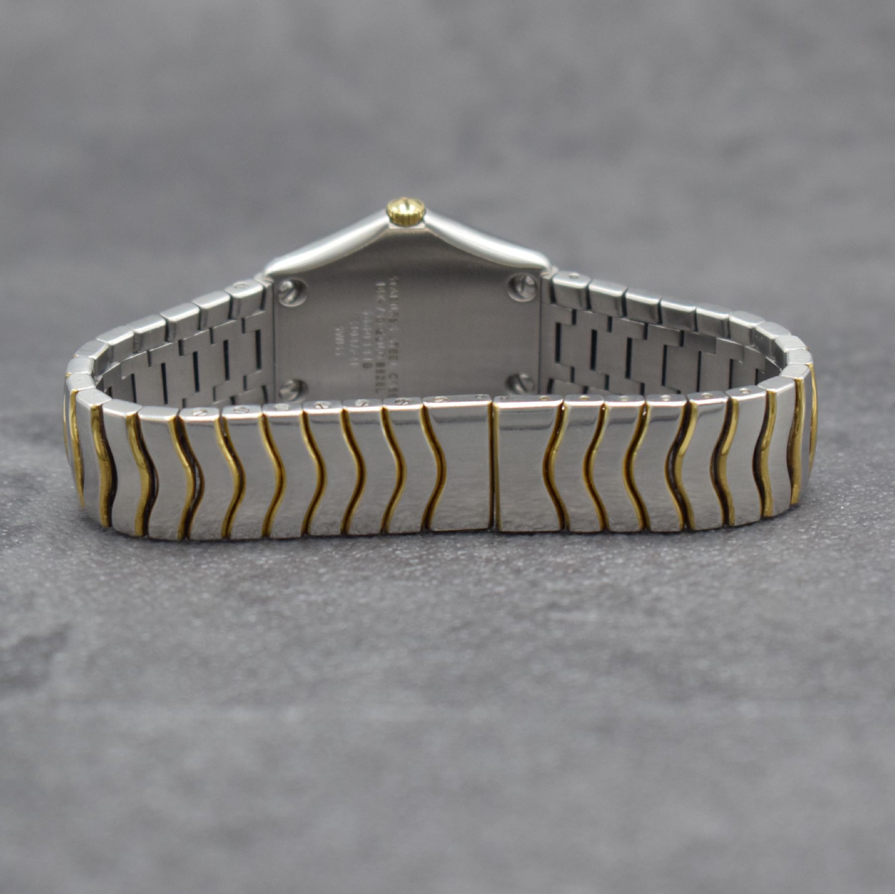Detail e: EBEL Sport Classique Damenarmbanduhr, Schweiz um 2005, quarz, Edelstahlgeh. mit Goldlünette, Gliederband m. dopp. Faltschl., cremefarb. Zifferbl. m. ...