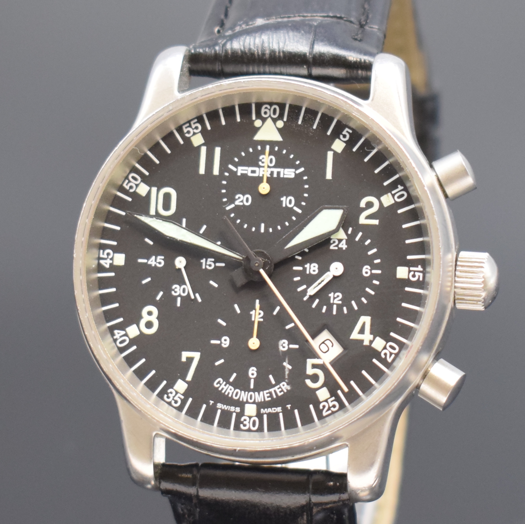 Detail a: FORTIS Referenz 598.10.151 Chronometer- Chronograph in Stahl, Schweiz um 1995, Automatik, satiniertes Geh., Boden verschr., orig. Faltschl., ...