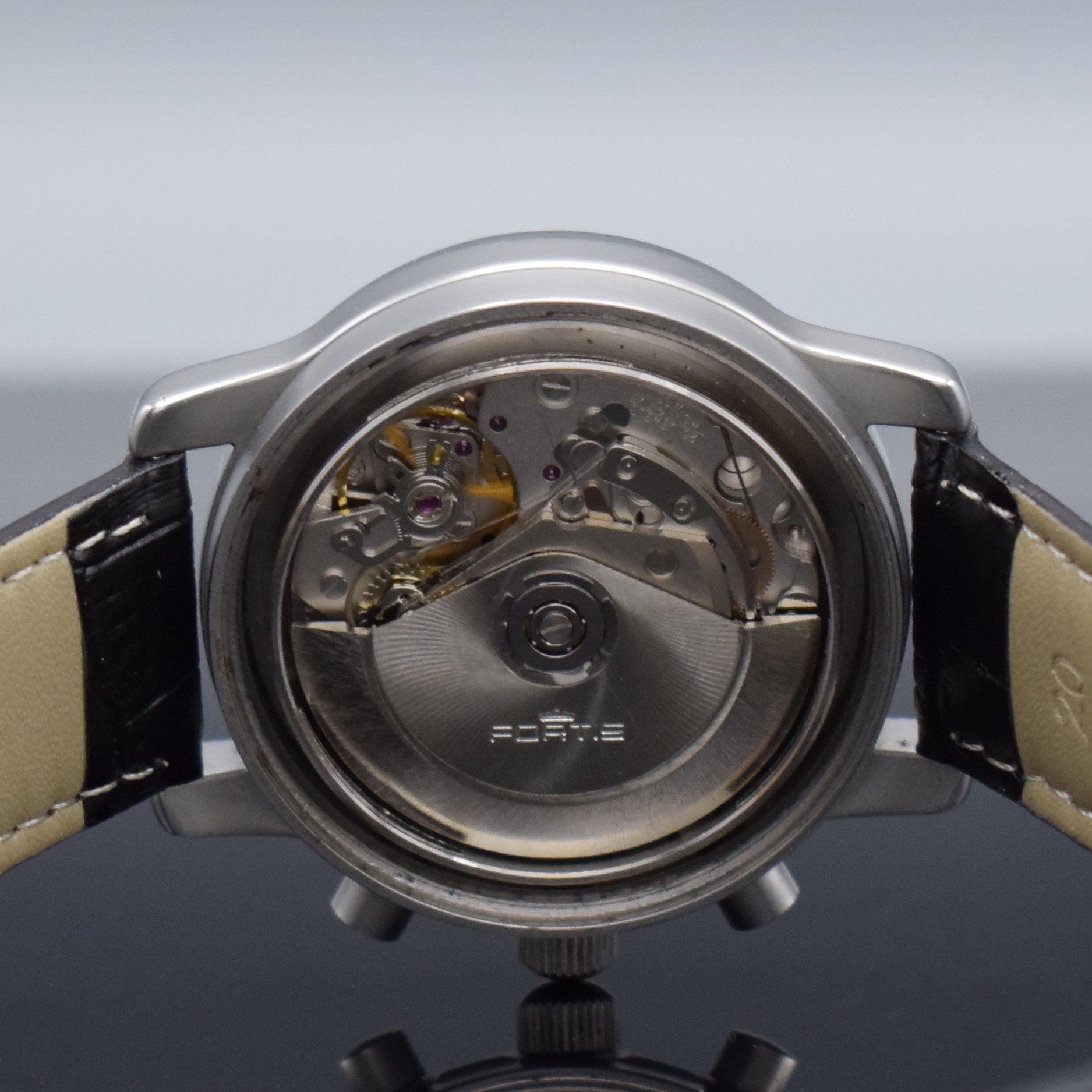 Detail g: FORTIS Referenz 598.10.151 Chronometer- Chronograph in Stahl, Schweiz um 1995, Automatik, satiniertes Geh., Boden verschr., orig. Faltschl., ...
