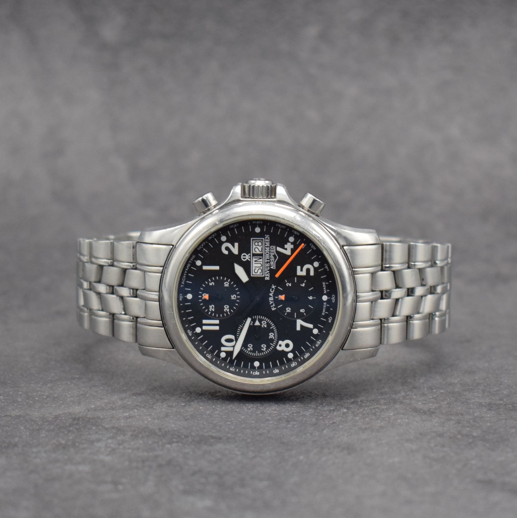 REVUE THOMMEN Flyback Chronograph in Stahl, Schweiz verk. 02/2004, Automatik, beids. vergl. & verschr. Gehäuse, neutr. Gliederbd. m. Faltschl., ...