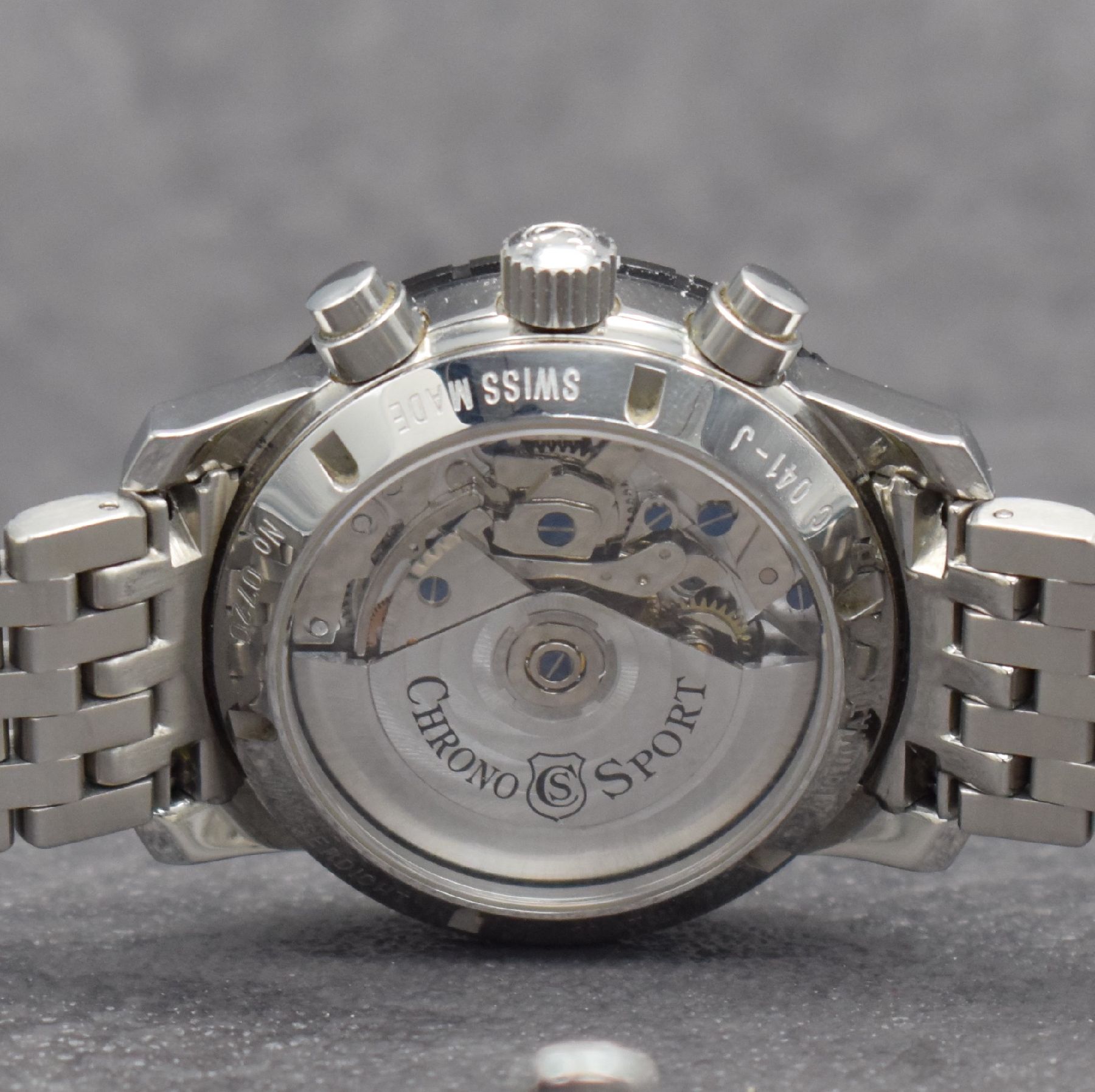 Detail e: CHRONOSPORT Herrenarmbanduhr mit Chronograph in Edelstahl, Schweiz um 2005, Automatik, beids. vergl., verschr. Gehäuse, neutr. Stahlband m. dopp. ...
