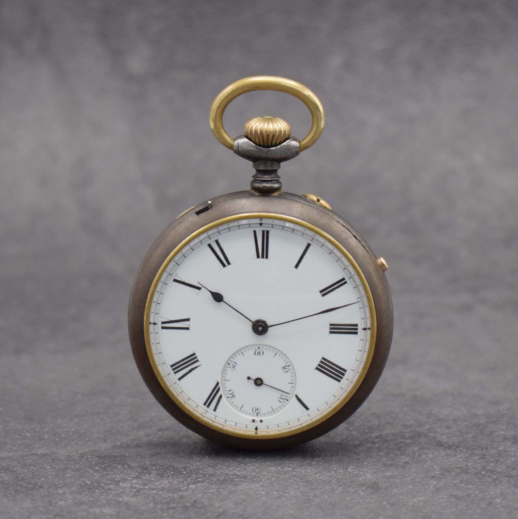 Eisentaschenuhr mit 1/2-Stunden-Selbstschlag & Stunden-Repetition, Schweiz um 1900, offenes brüniertes Geh., Rep.-Drücker b. 2, ...