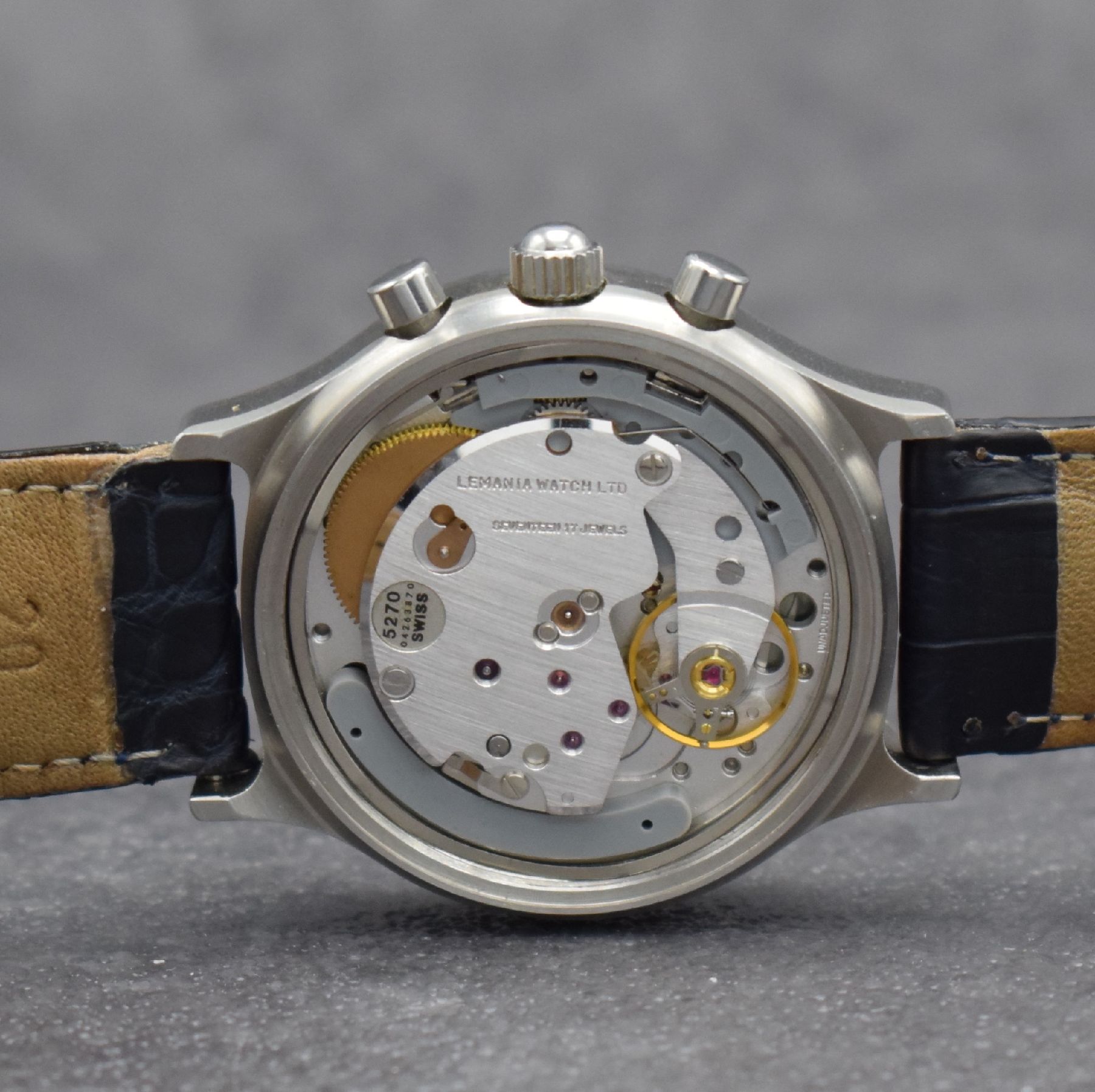 Detail f: CHRONOSPORT Chronosail Herrenarmbanduhr mit Regatta-Chronograph Kal. Lemania 5270, Schweiz um 1997, Handaufzug, Edelstahlgeh., Boden geschr., blaues ...