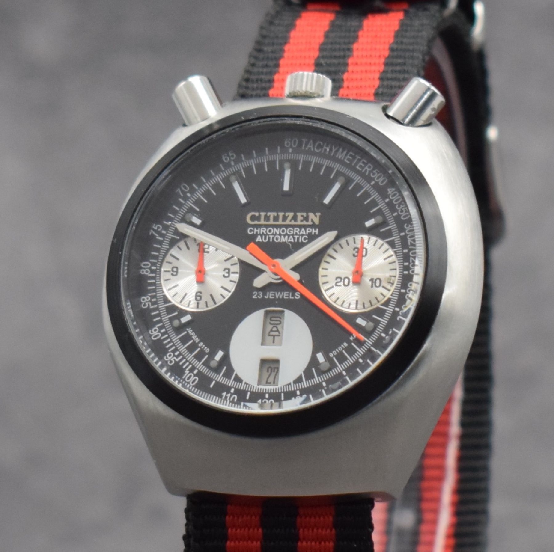 Detail c: CITIZEN sog. Bullhead Herrenarmbanduhr mit Flyback-Chronograph, Japan um 1970, Automatik, Ref. 4-901177 Y, verchr. Geh., Boden geschr., schwarzes ...