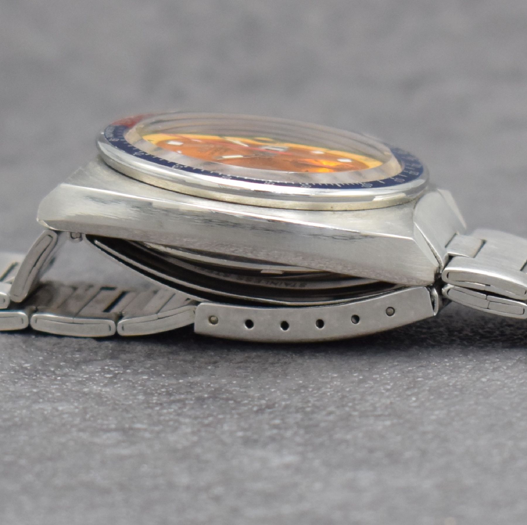 Detail f: SEIKO sog. POGUE Herrenarmbanduhr mit Schaltradchronograph Referenz 6139-6002, Japan um 1975, Automatik, massives Edelstahlgeh. m. geschr. Boden, ...