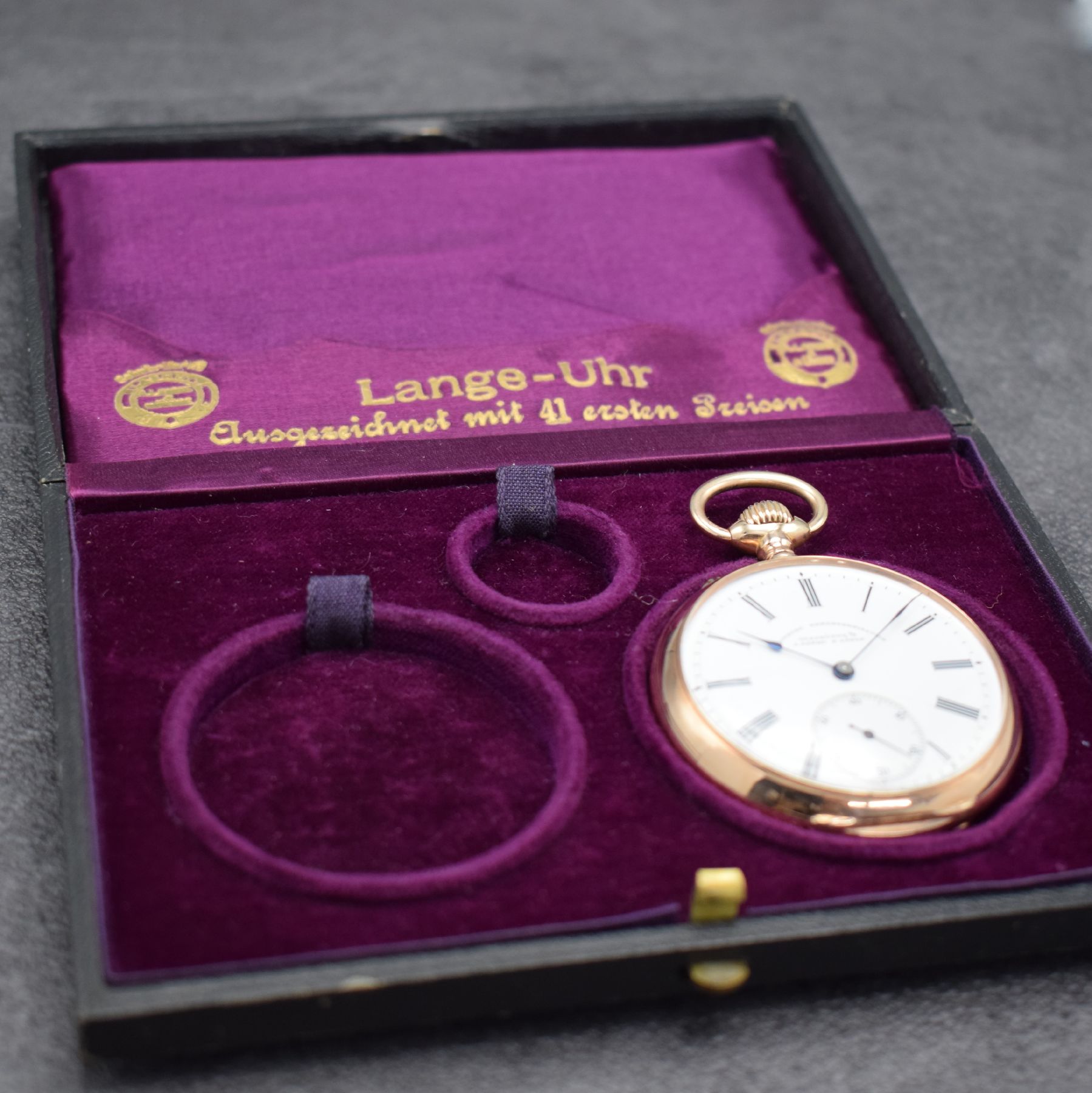 Detail b: A. LANGE & SÖHNE Deutsche Uhrenfabrikation Glashütte I/S offene Herrentaschenuhr in RoseG 585/000, Deutschland um 1900, 2-Deckel Goldgeh. l. dell., ...