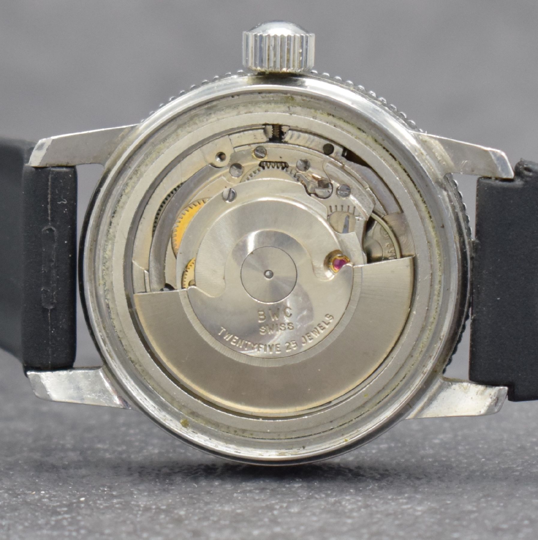 Detail e: Konvolut: 2 Armbanduhren, Schweiz um 1943 & 1965, 1 x BUTEX /BWC im Taucherdesign, Ref. 713008, Automatik, Edelstahlgeh. inkl. neutr. Kautschukband, ...