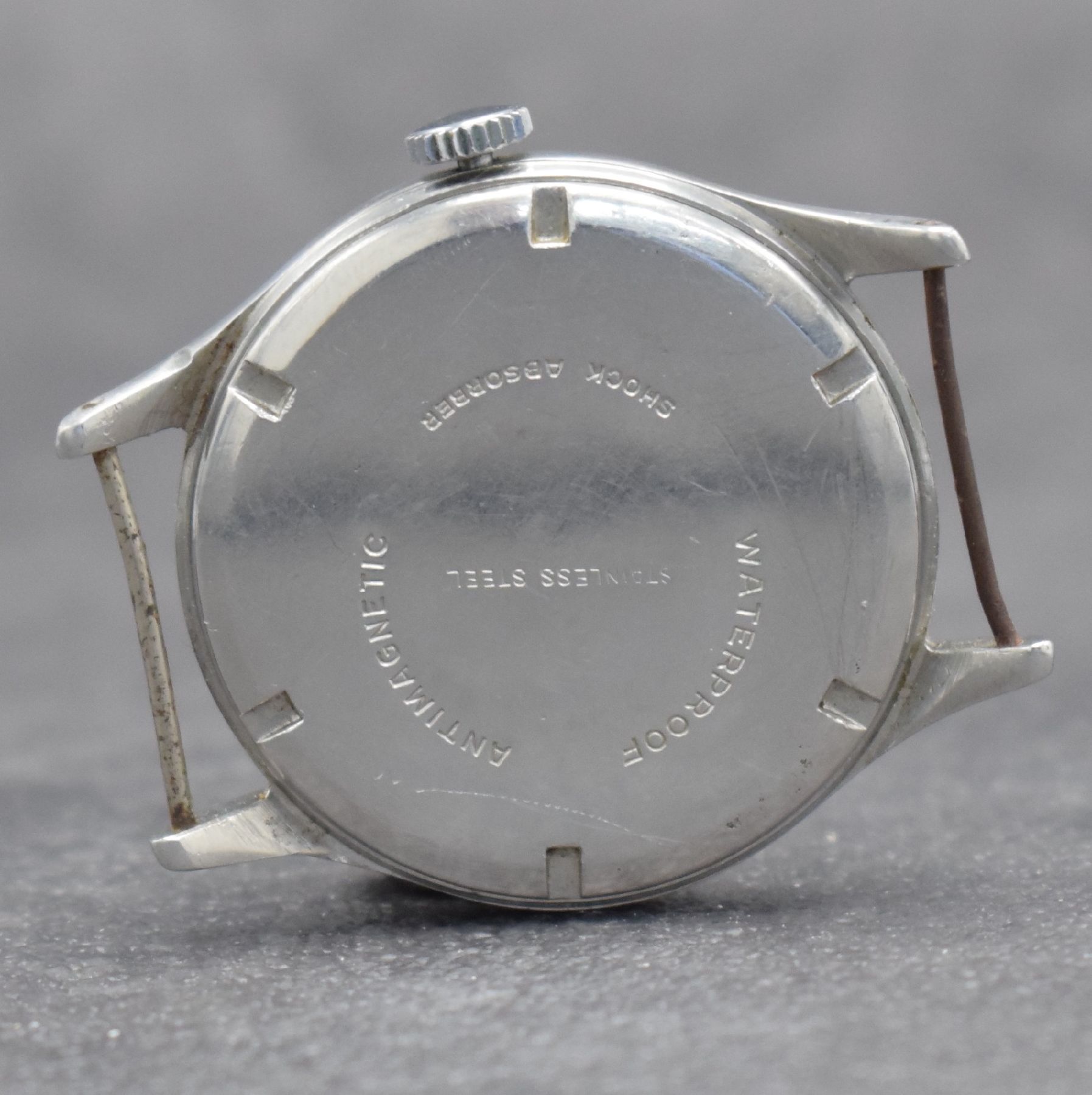 Detail l: Konvolut: 2 Armbanduhren, Schweiz um 1943 & 1965, 1 x BUTEX /BWC im Taucherdesign, Ref. 713008, Automatik, Edelstahlgeh. inkl. neutr. Kautschukband, ...