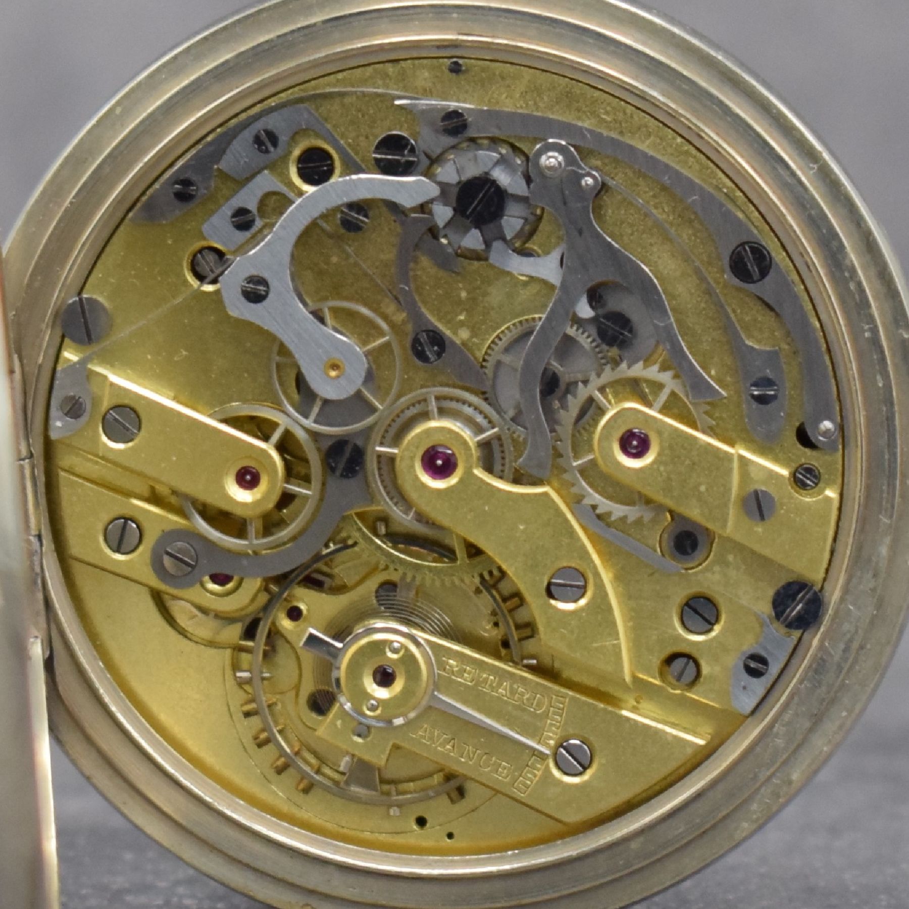 Detail e: GUINAND offene Taschenuhr mit Chronograph, Schweiz um 1920, Nickel-Gehäuse, Rückseite mit Monogramm, Emailzifferbl. m. arab. Zahlen, gebl. Zeiger, ...