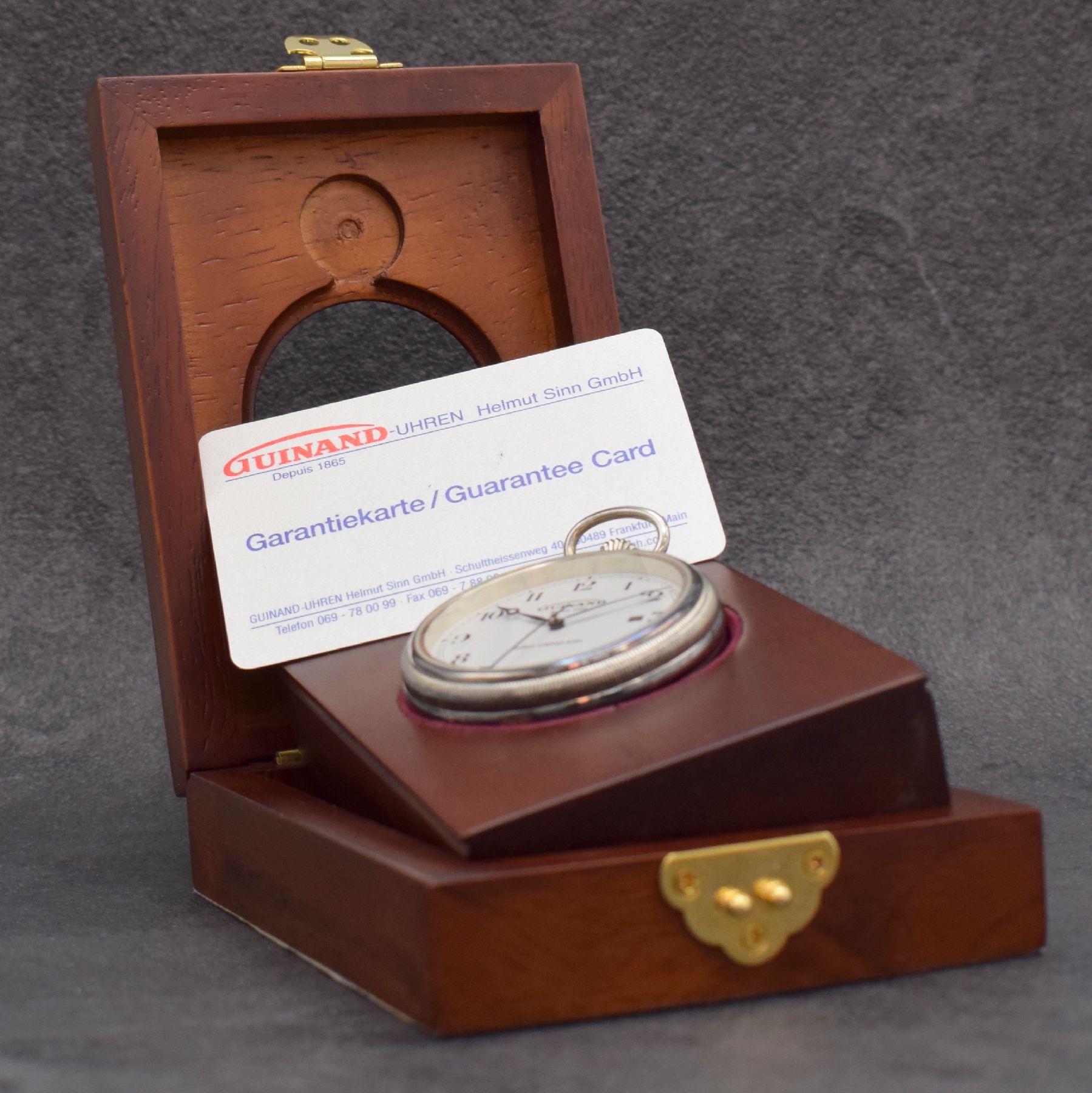 Detail k: GUINAND offene Sterlingsilber Taschenuhr, Schweiz um 2014, 3-teil. Geh., beids. vergl., Boden verschr., emailfarb. Zifferbl. m. arab. Std., gebl. ...
