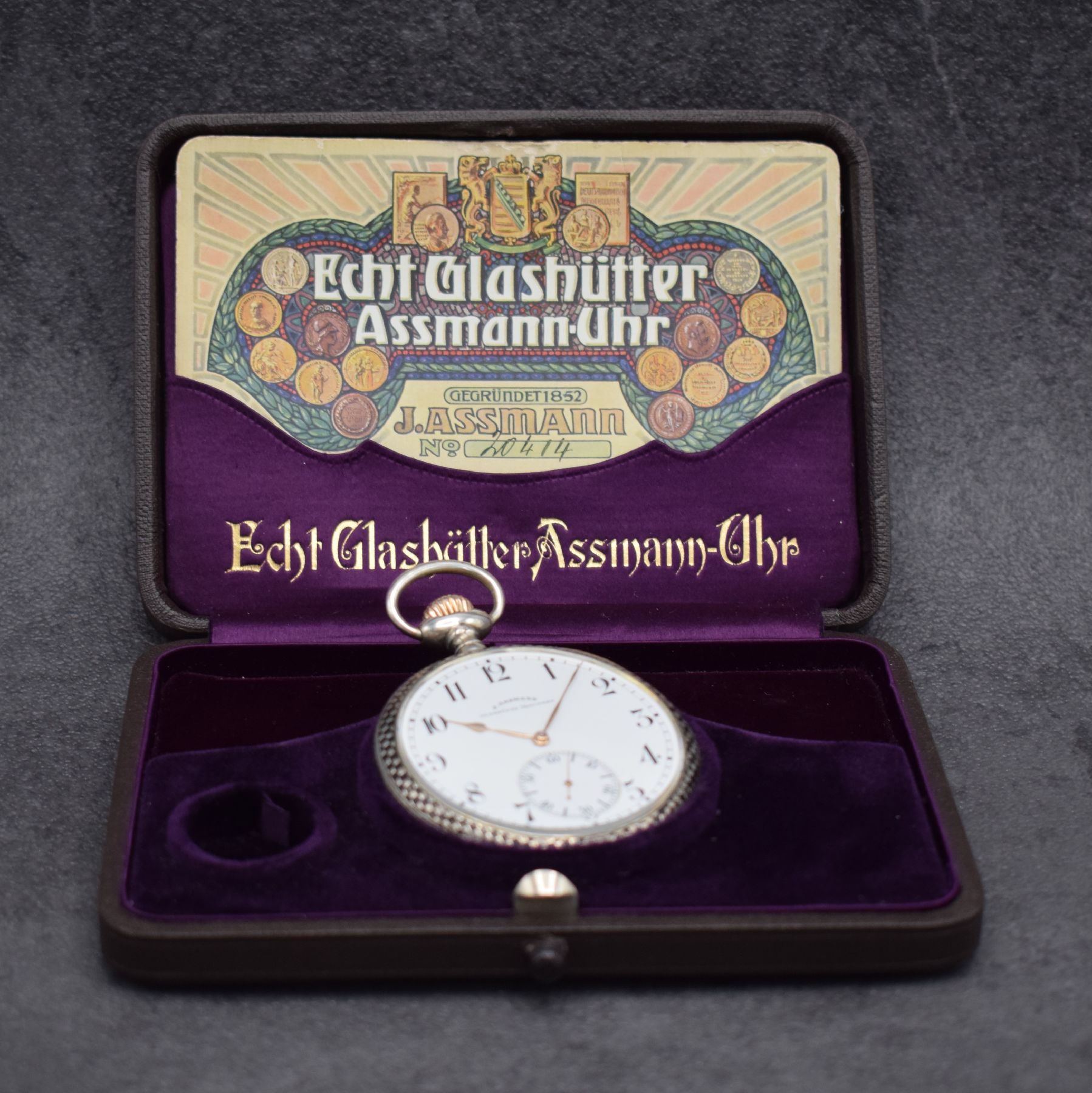 J. ASSMANN Glashütte offene Herrentaschenuhr Nr. 20414 in 900er Silber mit original Zertifikat, Etui & Überkarton, Deutschland um 1918, Geh. ber., ...