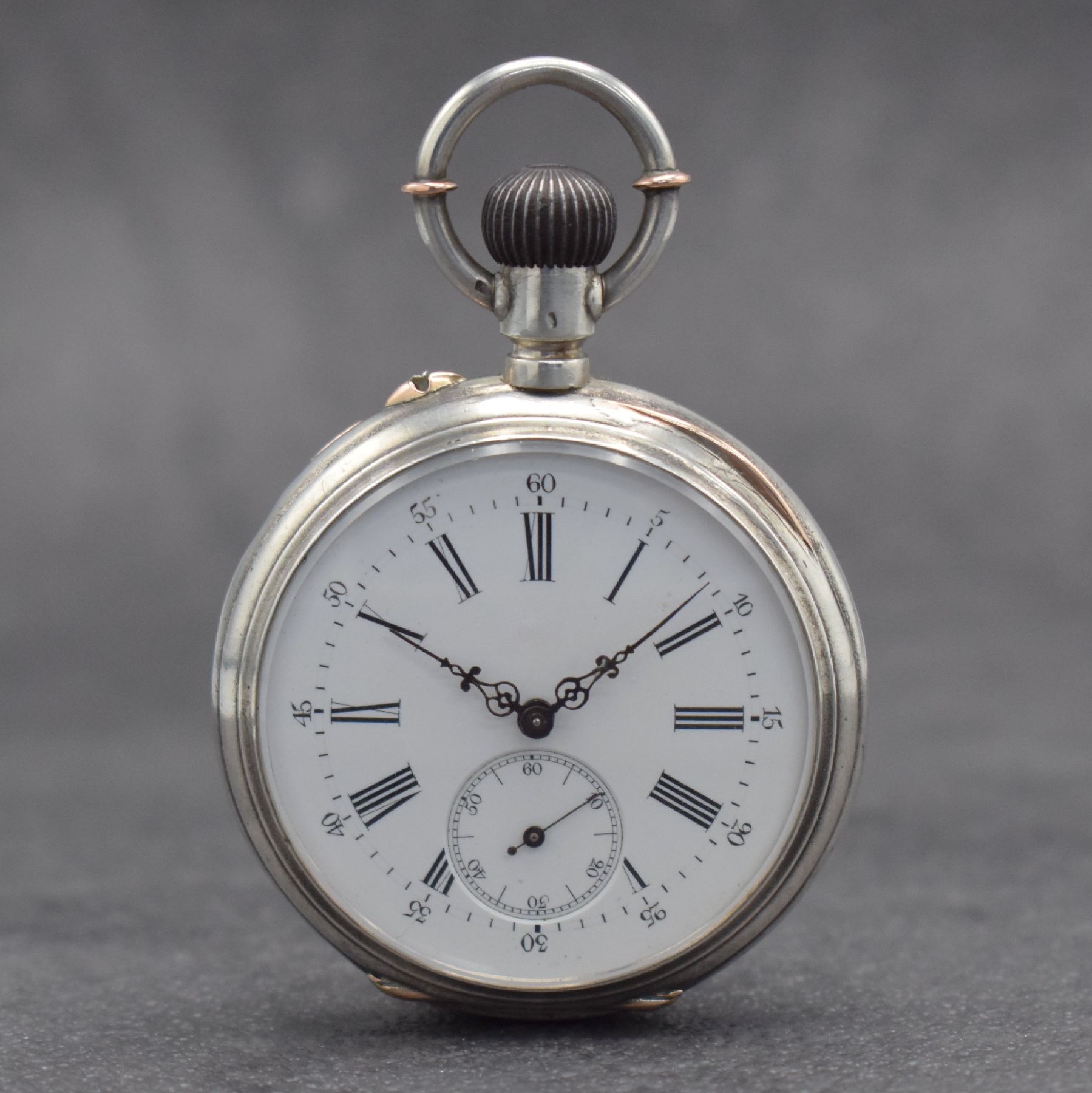 Adolphe König 1893 offene Silbertaschenuhr, Schweiz/Deutschland um 1893, glattes Geh. m. Gold-Monturen, rücks. Monogramm "AK", Cuvette ...