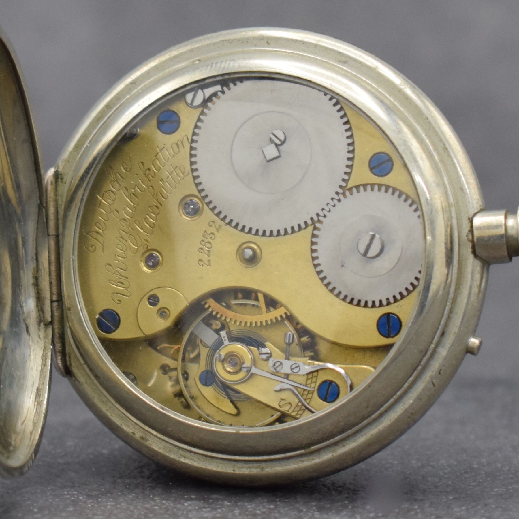 Detail d: A. LANGE & SÖHNE Deutsche Uhrenfabrikation Glashütte Taschenuhrwerk im neutralem Gehäuse, Deutschland um 1900, Nickelgehäuse später, ...