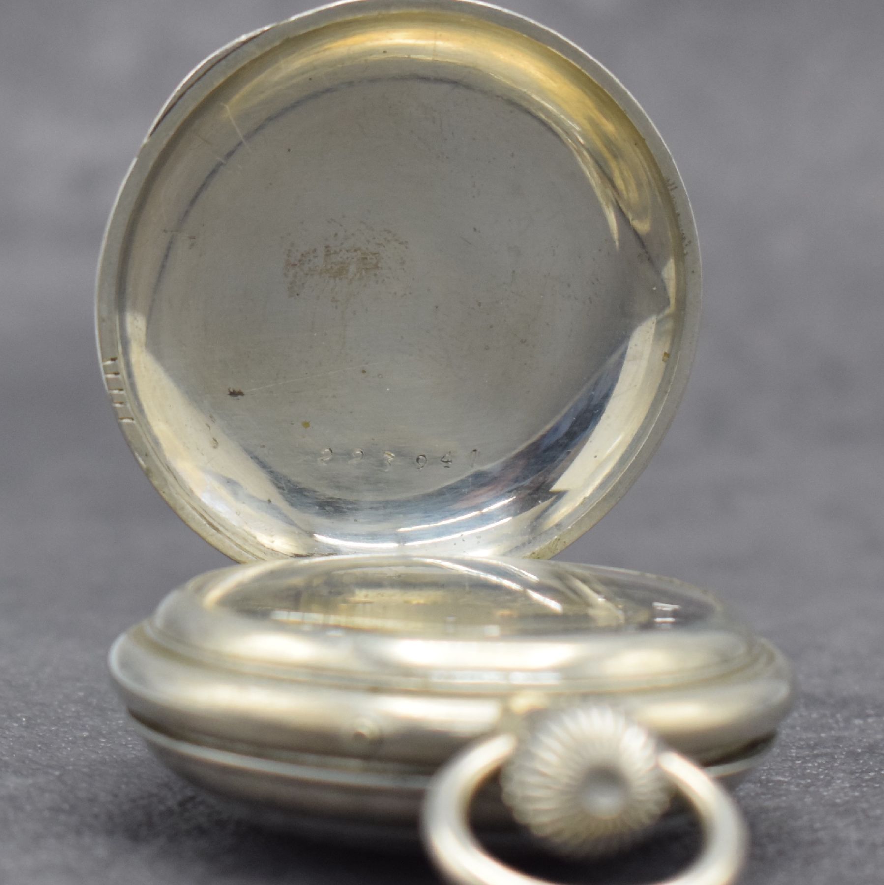 Detail e: A. LANGE & SÖHNE Deutsche Uhrenfabrikation Glashütte Taschenuhrwerk im neutralem Gehäuse, Deutschland um 1900, Nickelgehäuse später, ...