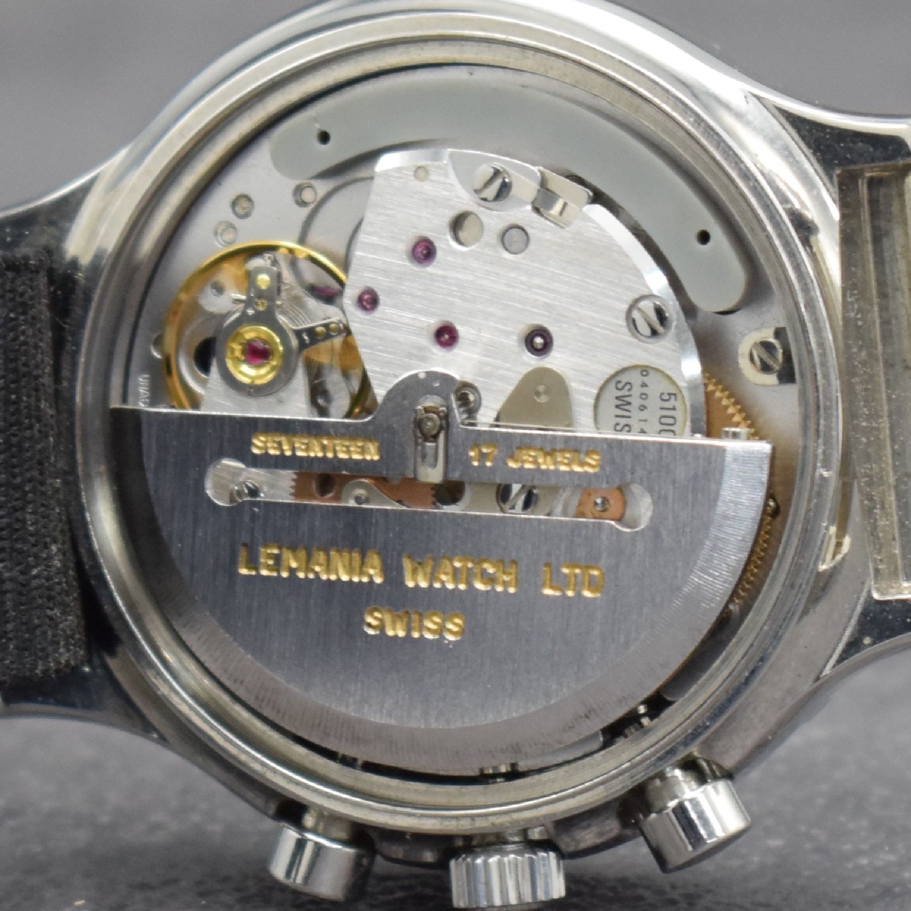 Detail f: SINN seltener Armbandchronograph in Stahl Referenz 11019, Automatik, Schweiz/Deutschland um 1980, Boden aufgedr., neutr. Ripsband, Lün. m. 60er ...