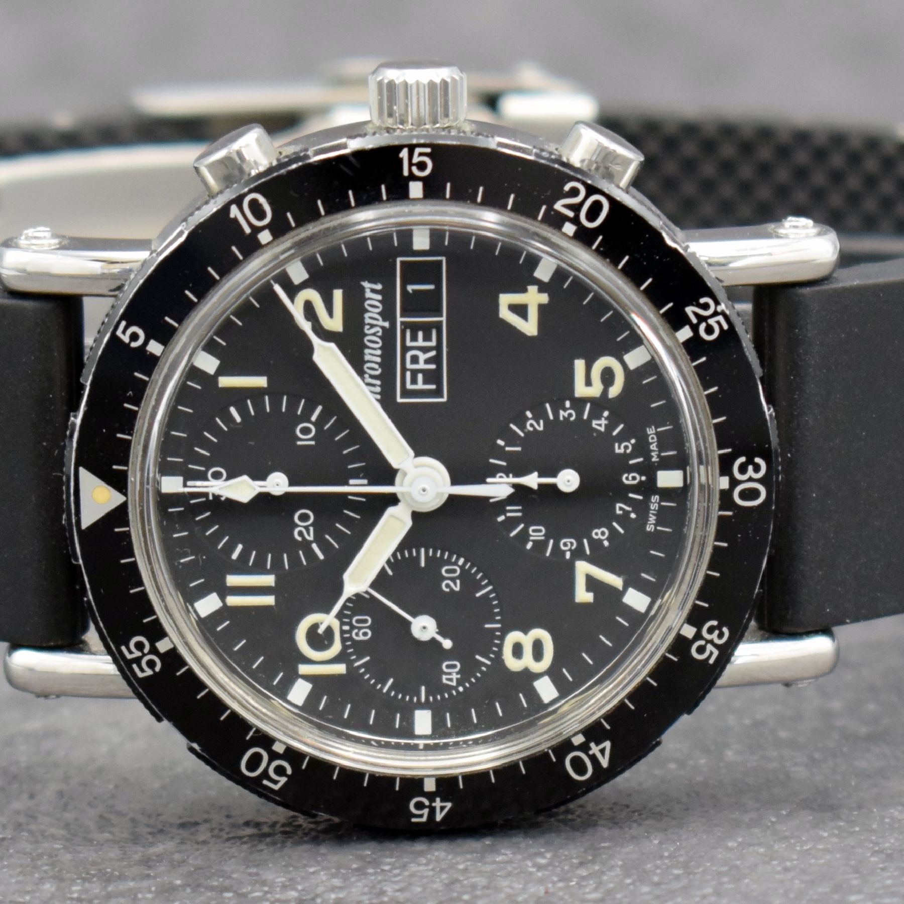 Detail a: CHRONOSPORT Armbandchronograph, Automatik, Schweiz um 2010, Ref. 78350, Edelstahlgeh. inkl. neutr. Kautschukband m. Faltschl., Boden & Krone ...