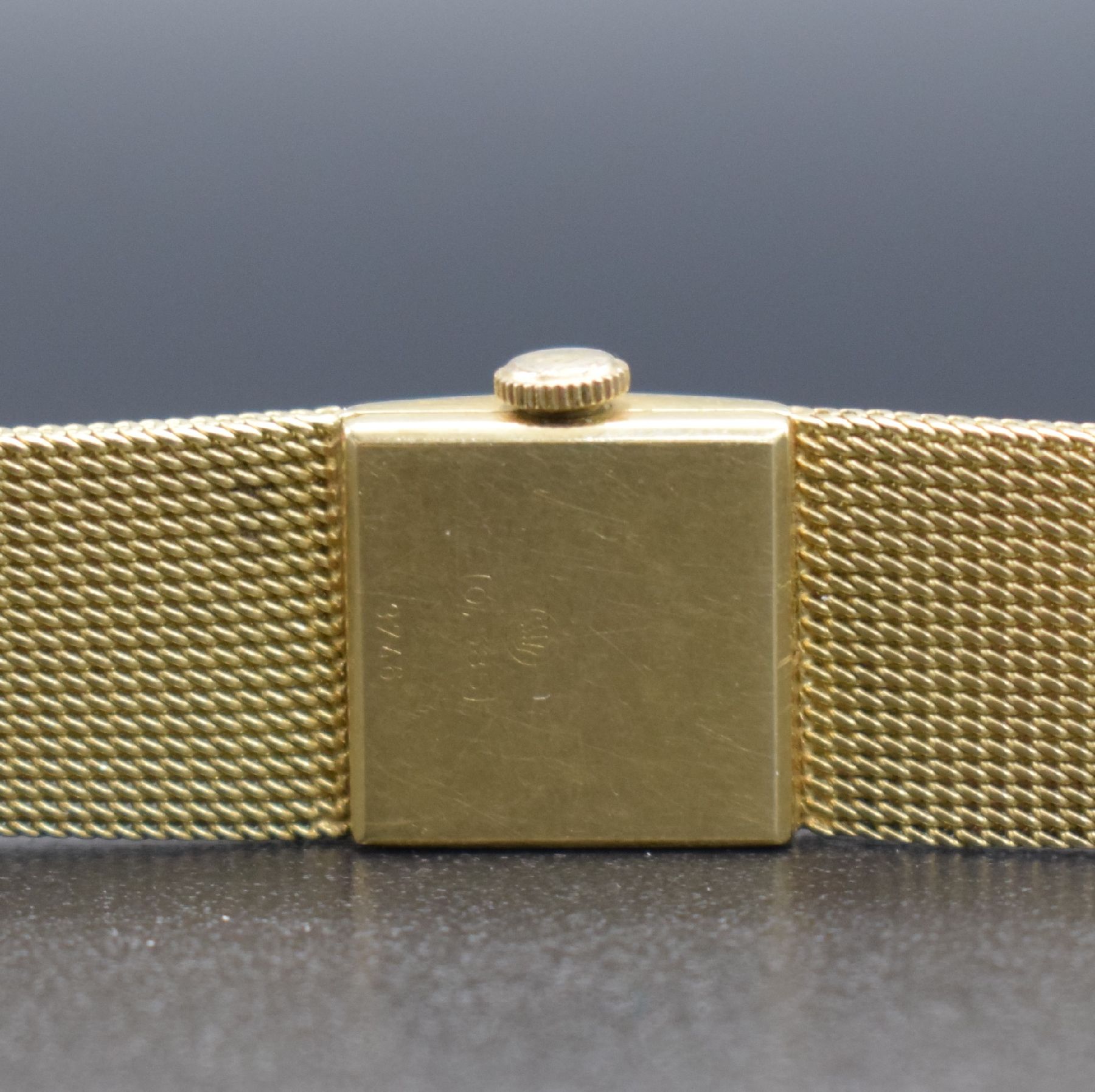 Detail f: BERGANA Damenarmbanduhr in GG 585/000, Handaufzug, Schweiz um 1960, Boden aufgedr., silb. Zifferbl. altersbed. fl., Werk rotverg., 21 St., ...