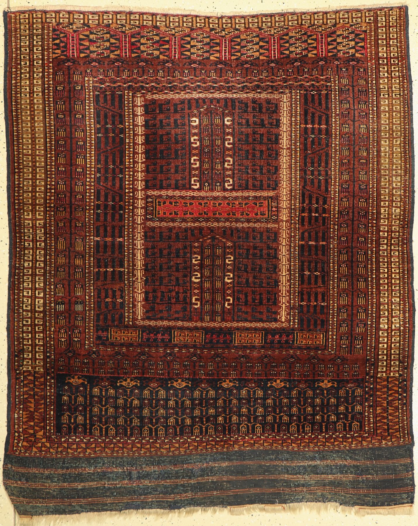 Saryk Engsi antik, Turkmenistan, Ende 19.Jhd, Wolle mit Seide, ca. 168 x 138 cm, EHZ: 3