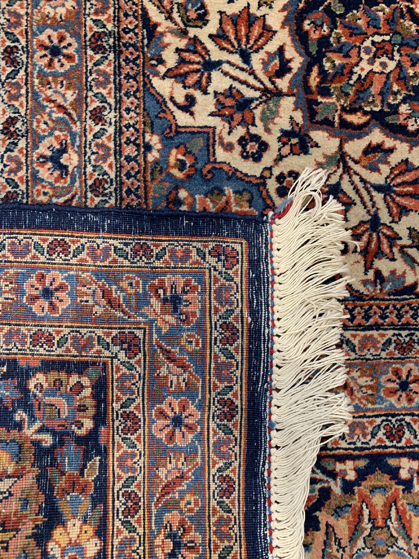 Detail d: Feiner Kork Keschan, Persien, um 1940, Korkwolle geknüpft auf Baumwolle, ca. 356 x 274 cm, EHZ: 2(guter Zustand)