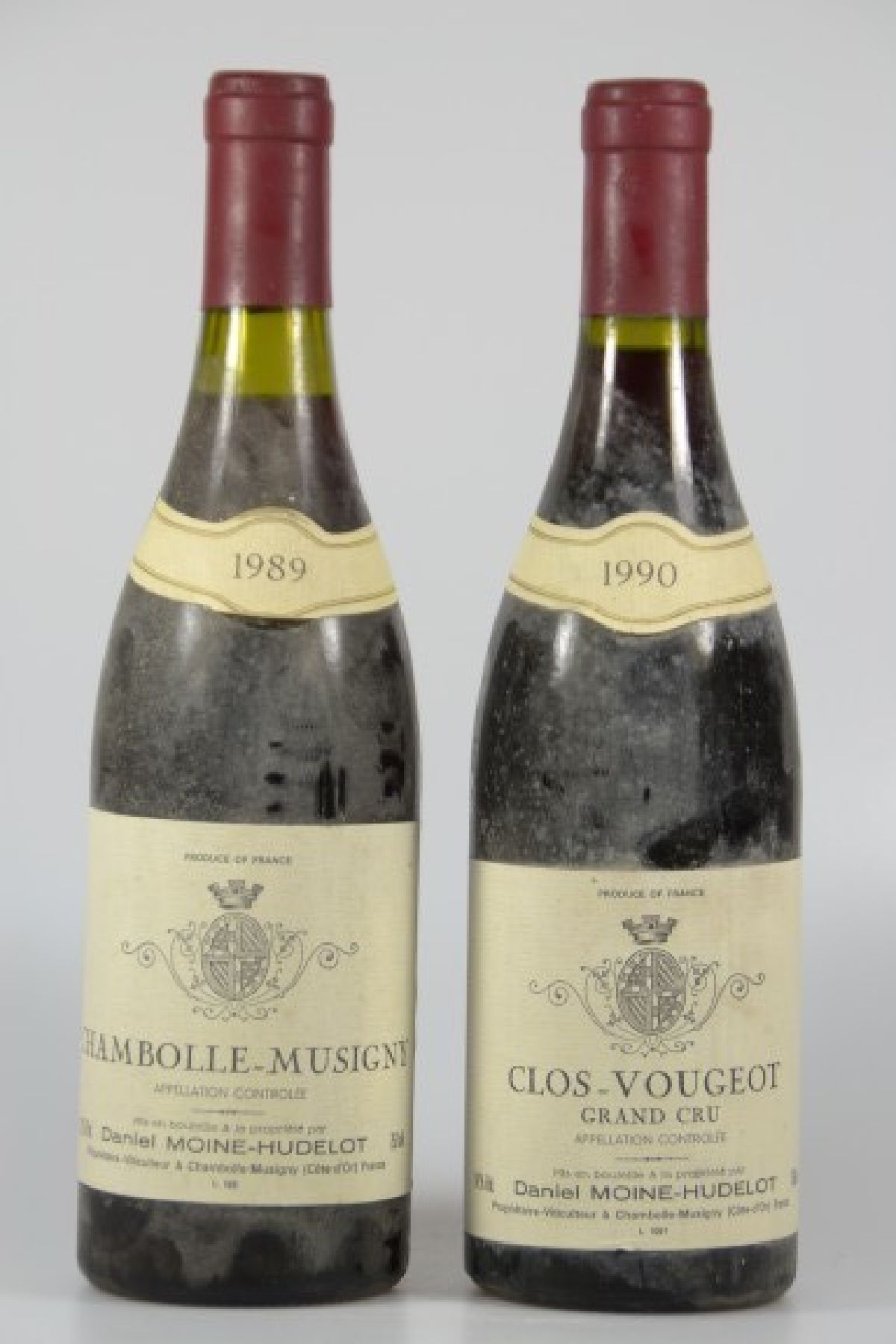 Lot 4 Fl. 1989/90 Daniel Moine-Hudelot, Clos- Vougeot Grand Cru, 3 x 1990, 1x 1989, leichter Schwund, nicht verkostet, 750 ml