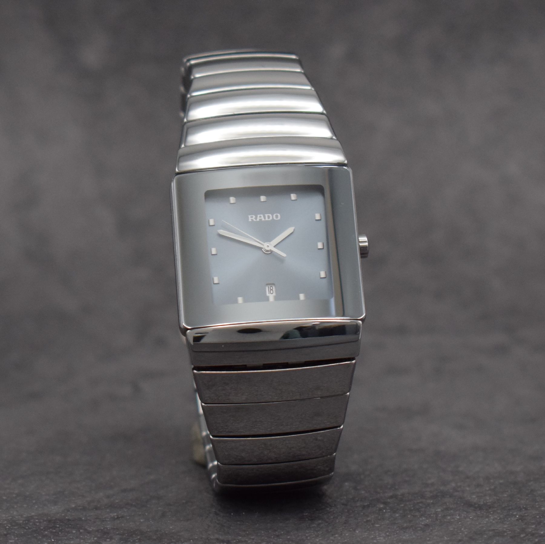 RADO Diastar Herrenarmbanduhr, Schweiz um 2000, quarz, Ref. 152.0432.3, Keramikgeh., Boden 4-fach verschr., Keramik-Gliederband m. dopp. Faltschl., ...