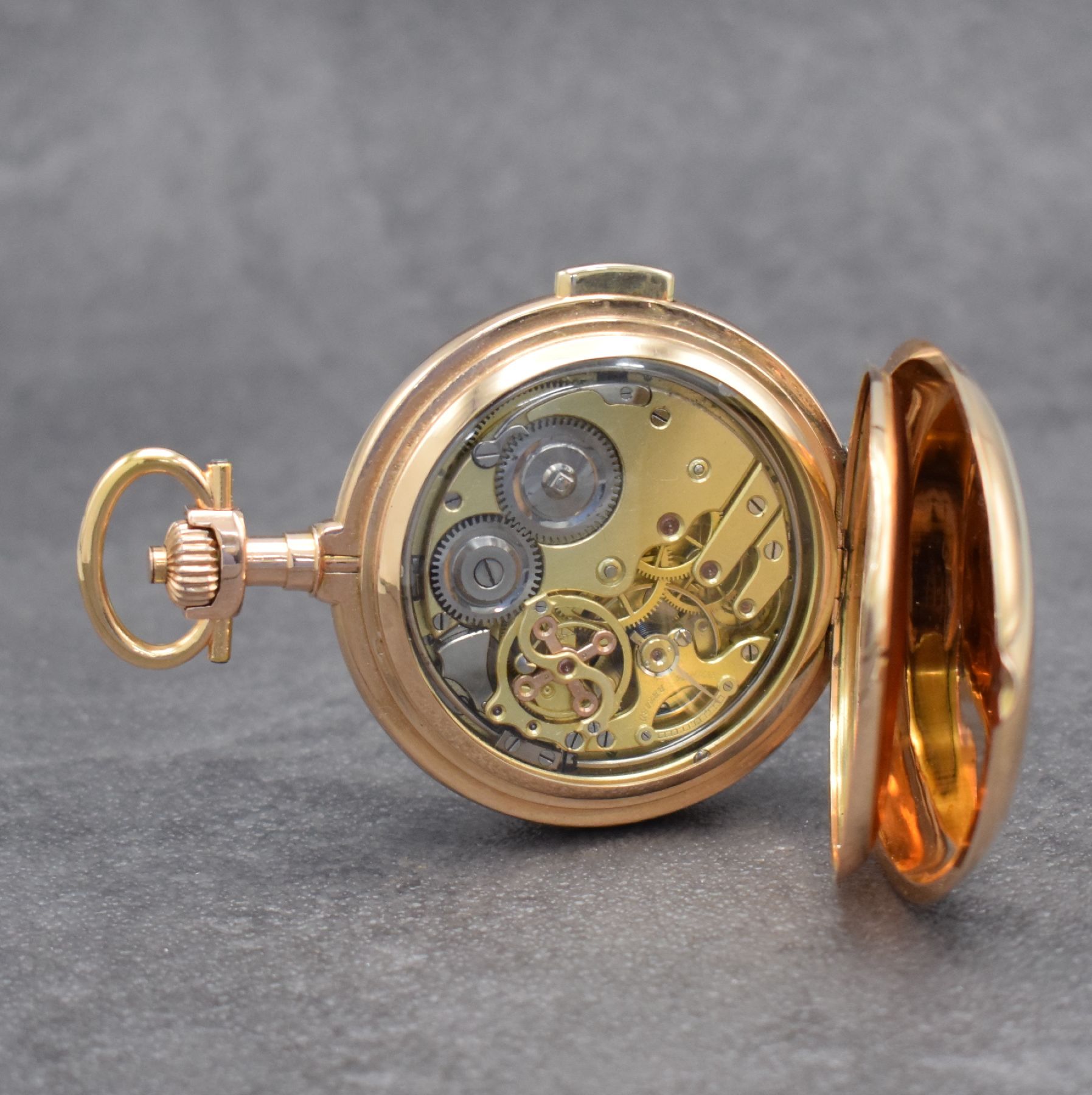 Detail g: Savonette Herrentaschenuhr in RG 585/000 mit Minutenrepetition, Schweiz um 1900, glattes 3-Deckel Goldgeh. m. a-goutte Schlüssen, 2- teil. ...
