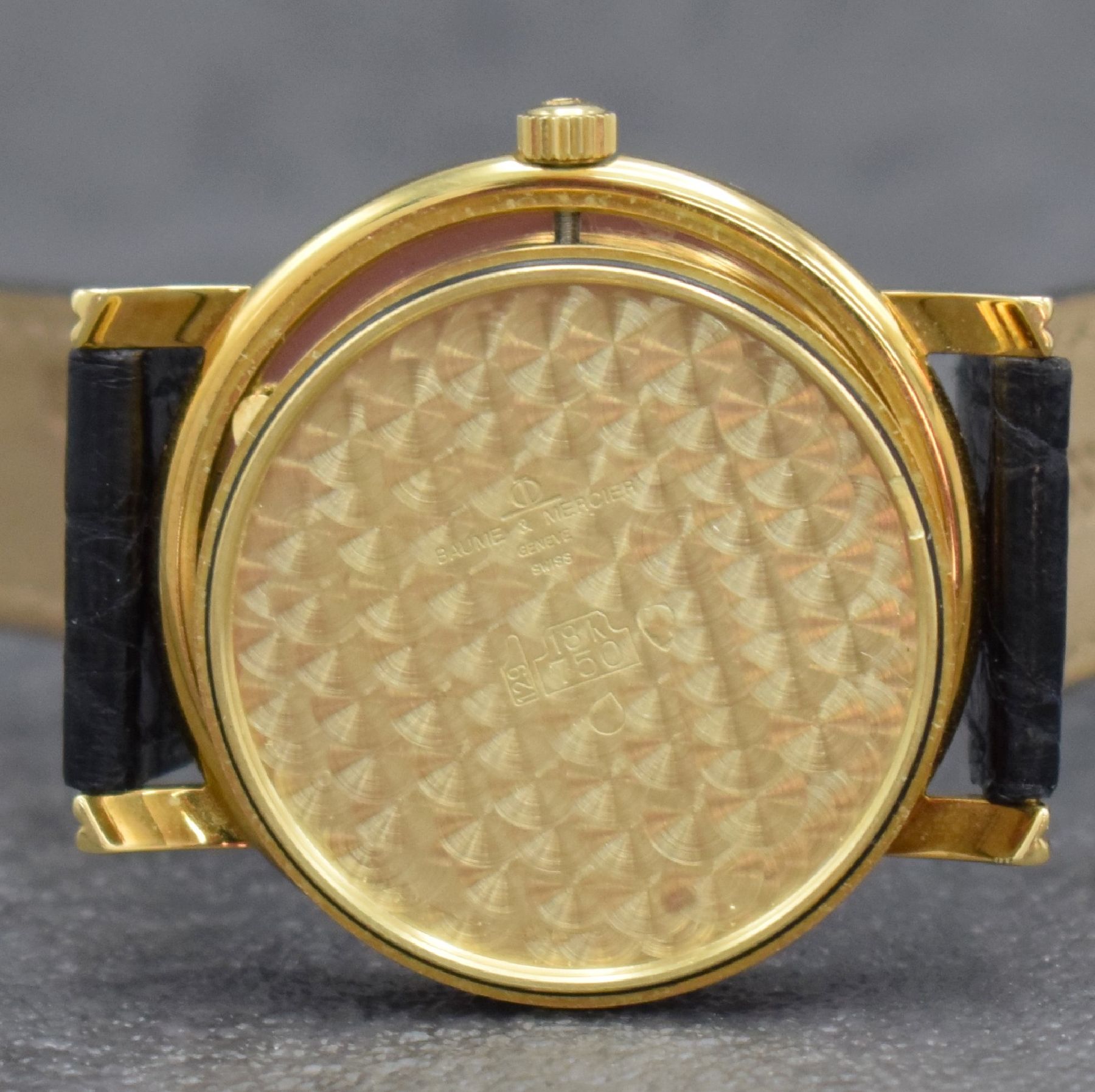 Detail j: BAUME & MERCIER Herrenarmbanduhr in GG 750/000, Schweiz um 1990, Handaufzug, Ref. 35100, 2-teil. Geh., Boden aufgedr., orig. Lederband m. verg. orig. ...