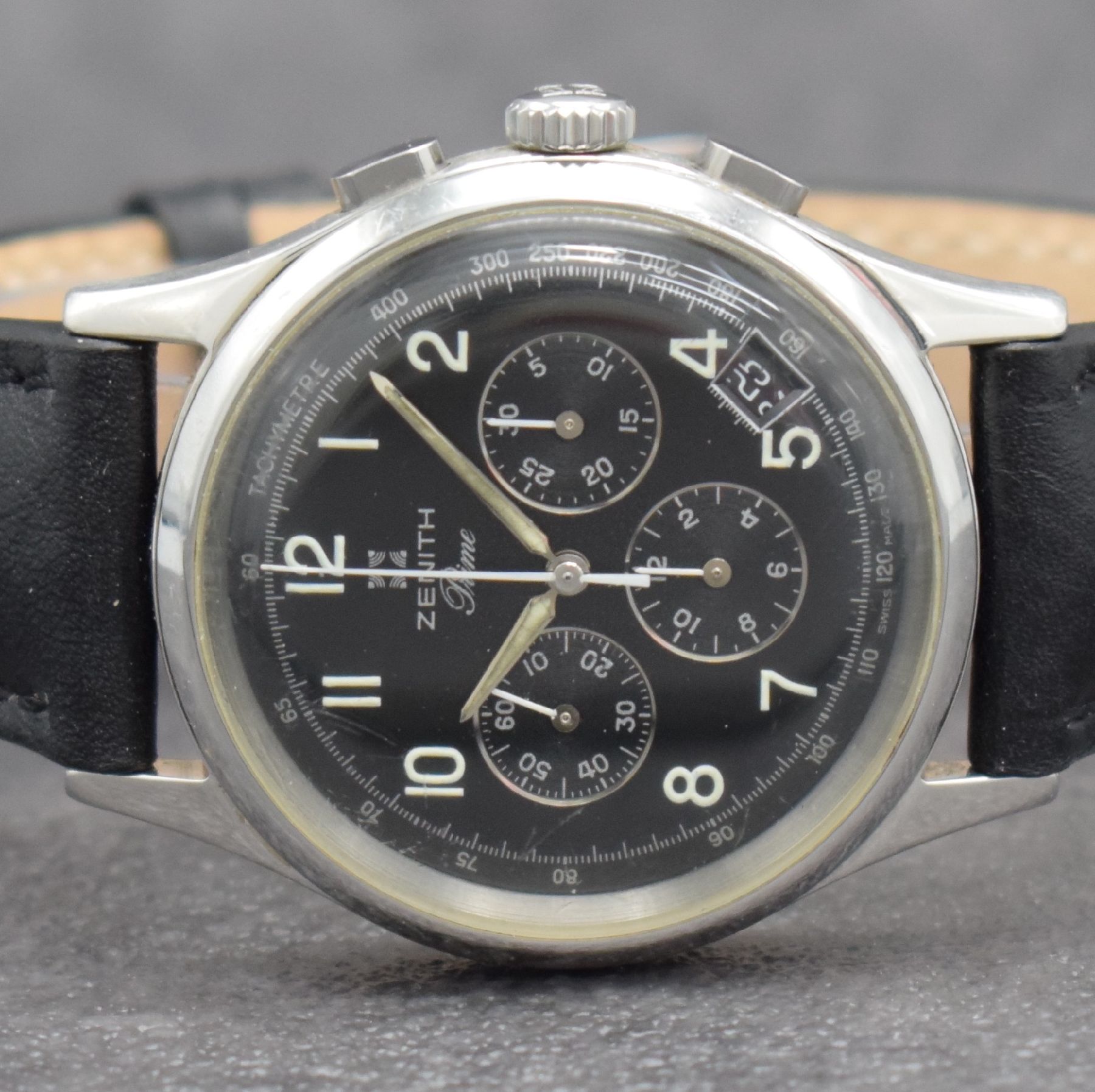Detail a: ZENITH Schaltradchronograph Prime, Handaufzug, Schweiz um 2000, beids. vergl. Geh., Ref. 01-0010.420, Boden verschr., schwarzes Kontrastzifferbl. m. ...