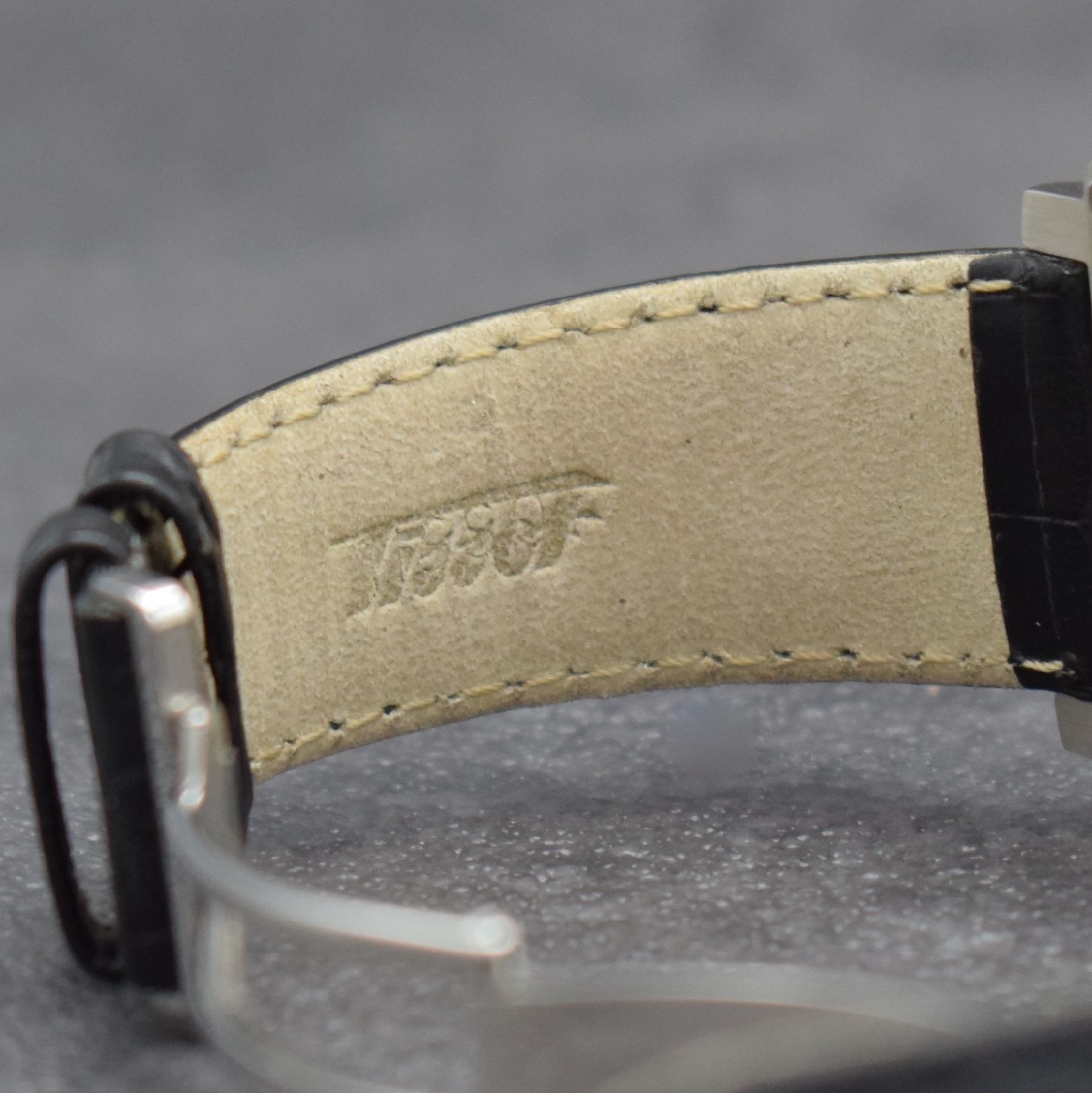 Detail c: TISSOT Herrenarmbanduhr Heritage 1957, Automatik, Schweiz um 1999, auf 3333 Stück limitiertes Sondermodell, Chronometer in Edelstahl inkl. orig. ...