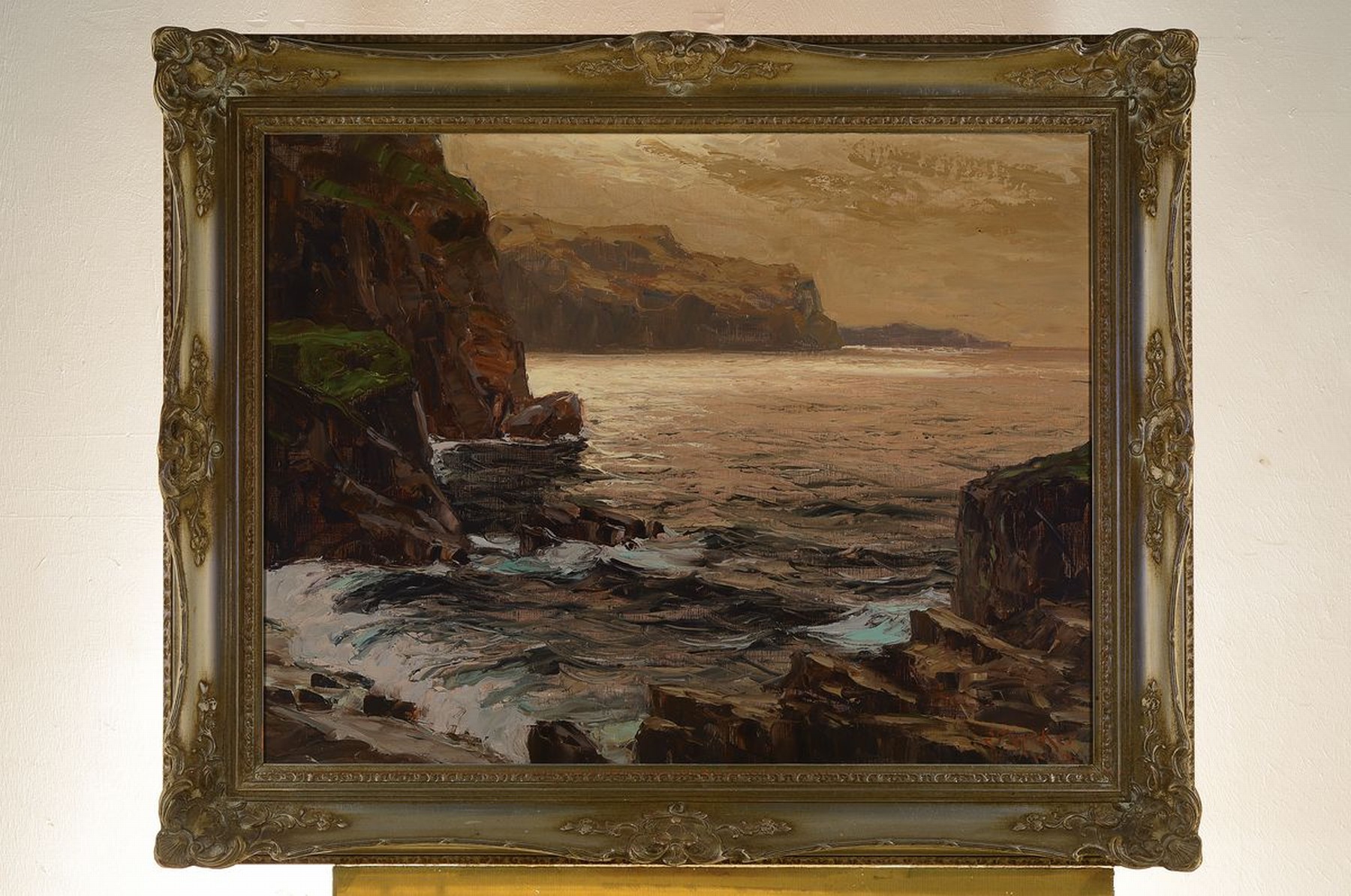 Detail k: Erich Mercker, 1891 Zabern-1973 München, Küstenlandschaft mit Felsen, Öl/Lwd, rechts unten signiert und bez. Mchn, ca. 65x85cm, R. ca. 93x103 cm