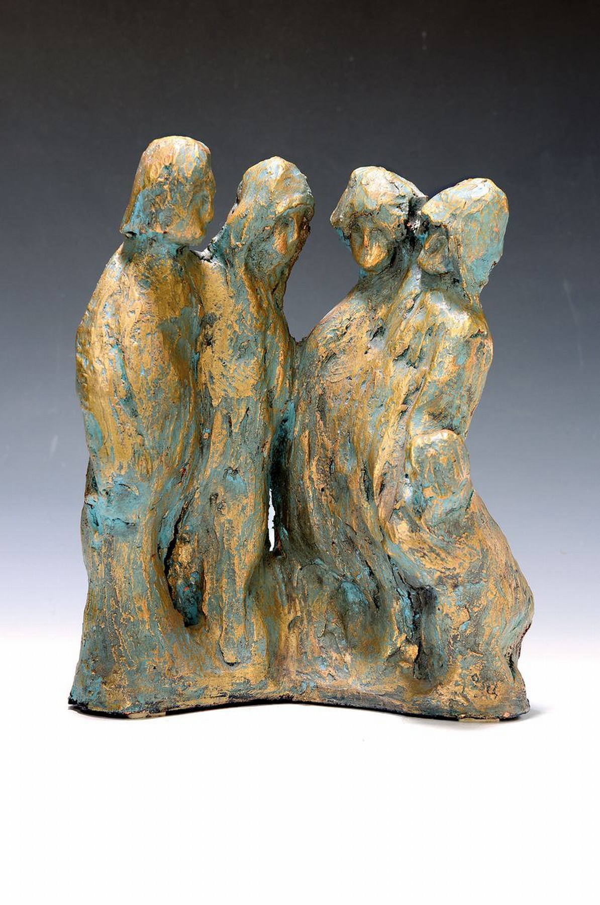Otto Scholtes, zeitgen. Künstler aus Wesseling, geb. 1937 Köln, 5 Figuren, Keramik, bronzefarben gefaßt, H. ca. 28cm