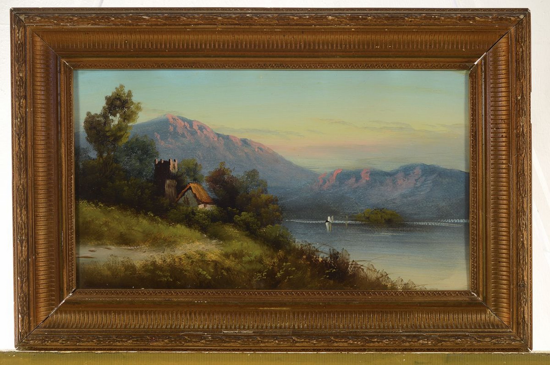 Detail l: Unbekannter wohl süddeutscher Maler um 1900,zwei Alpenlandschaften, Öl/Malkarton, unsigniert, 25 x 43 cm, unter Glas, vergoldete Rahmen aus der ...