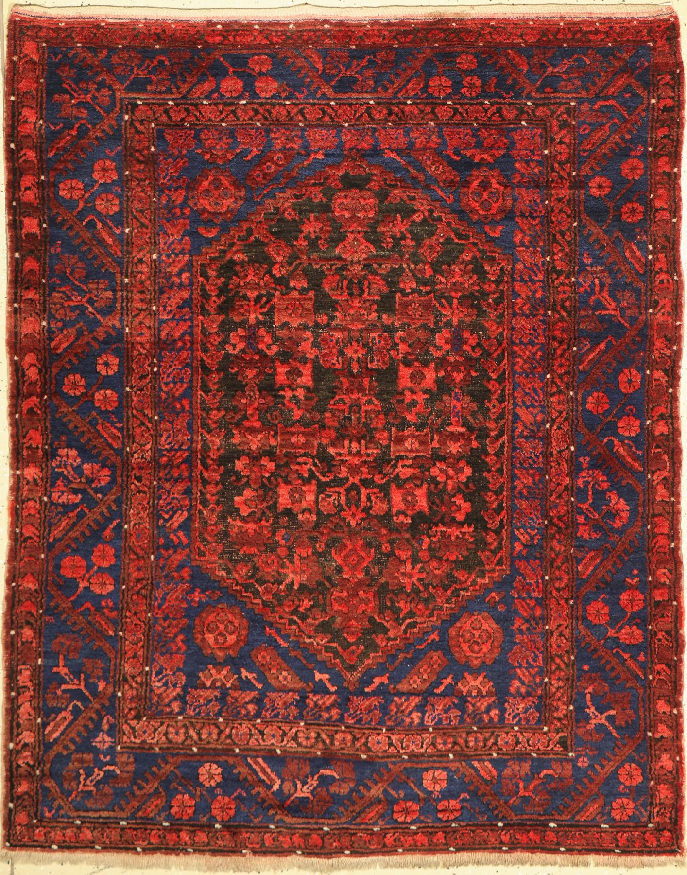 Kula antik, Türkei, um 1900, Wolle auf Wolle, ca. 184 x 147 cm, EHZ: 2-3