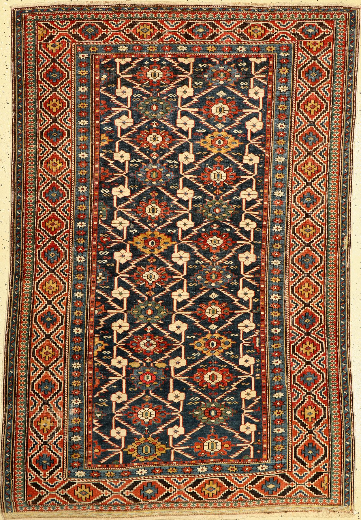 Schirwan antik, Kaukasus, Ende 19 Jhd, Wolle auf Wolle, ca. 187 x 128 cm, EHZ: 3-4