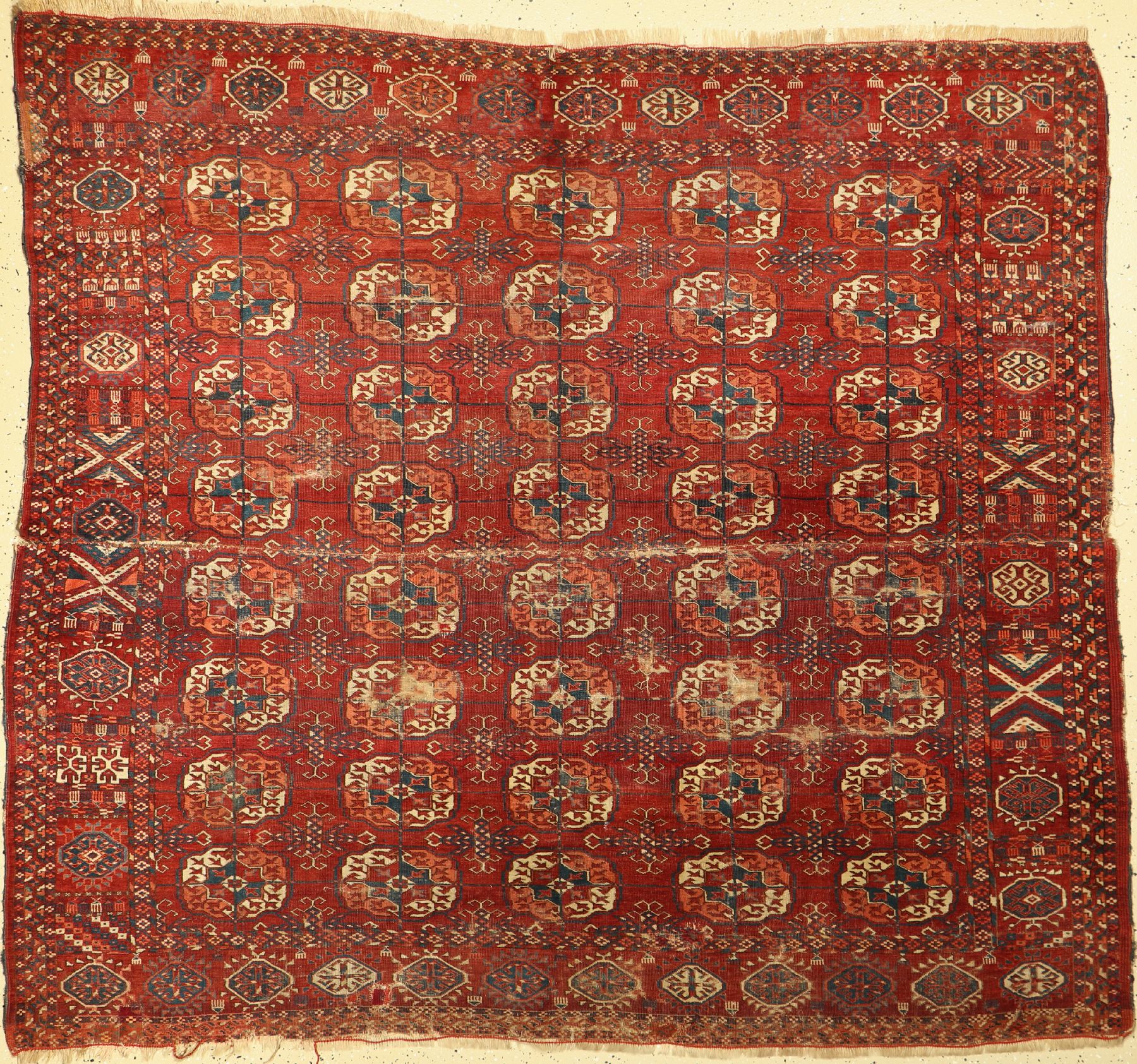 Tekke Hauptterppich fragment, Turkmenistan,19 Jhd, Wolle auf Wolle, ca. 178 x 197 cm